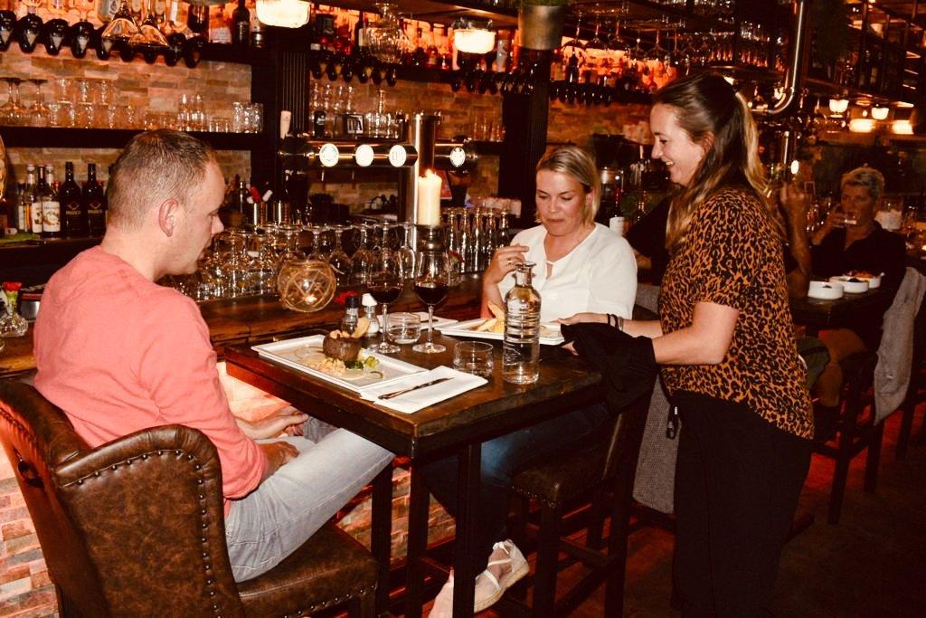 De Kastanje Wijn&Spijslokaal