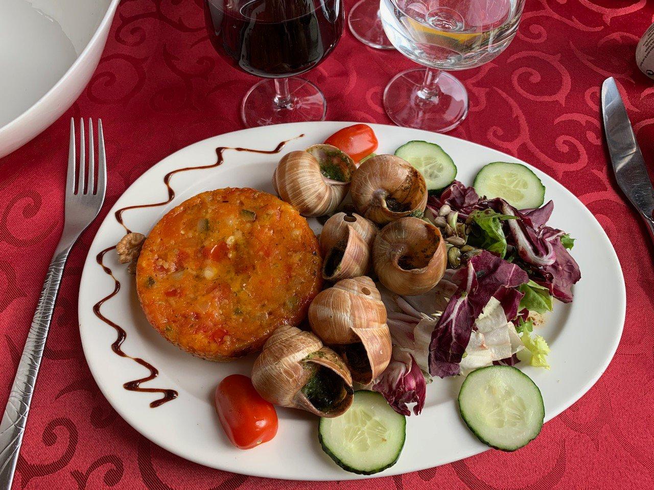 Photo by François R