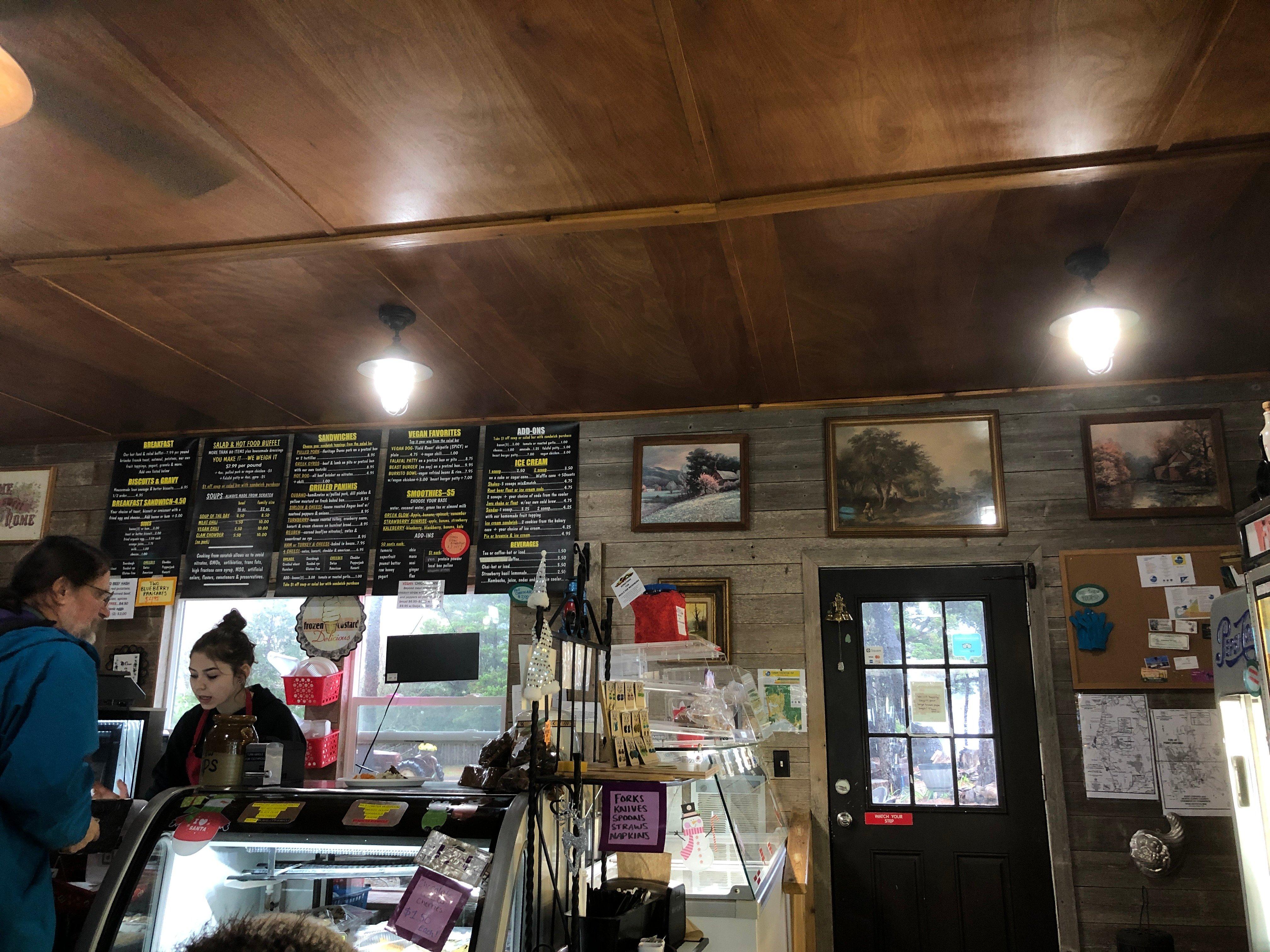 Photo by Dirkamuller