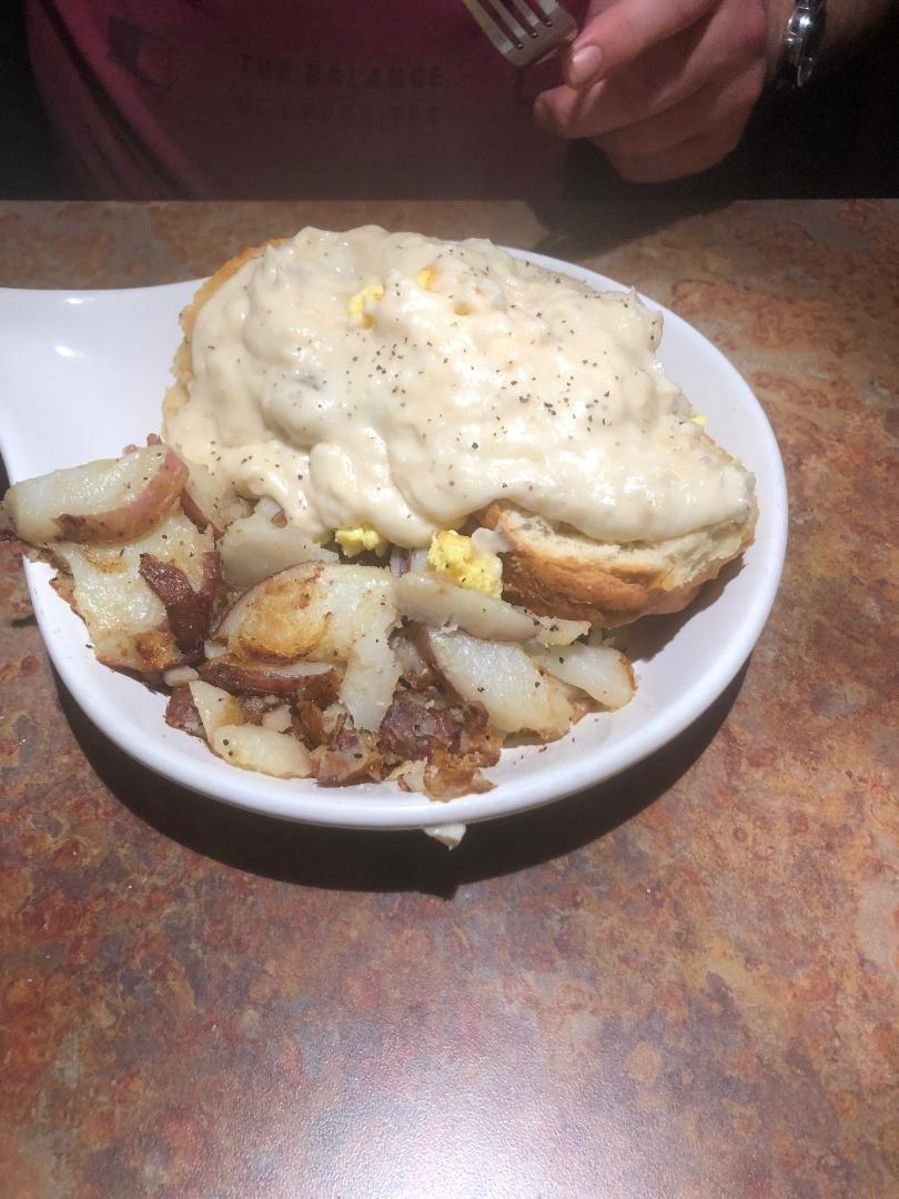 Huckleberry’s Breakfast and Lunch