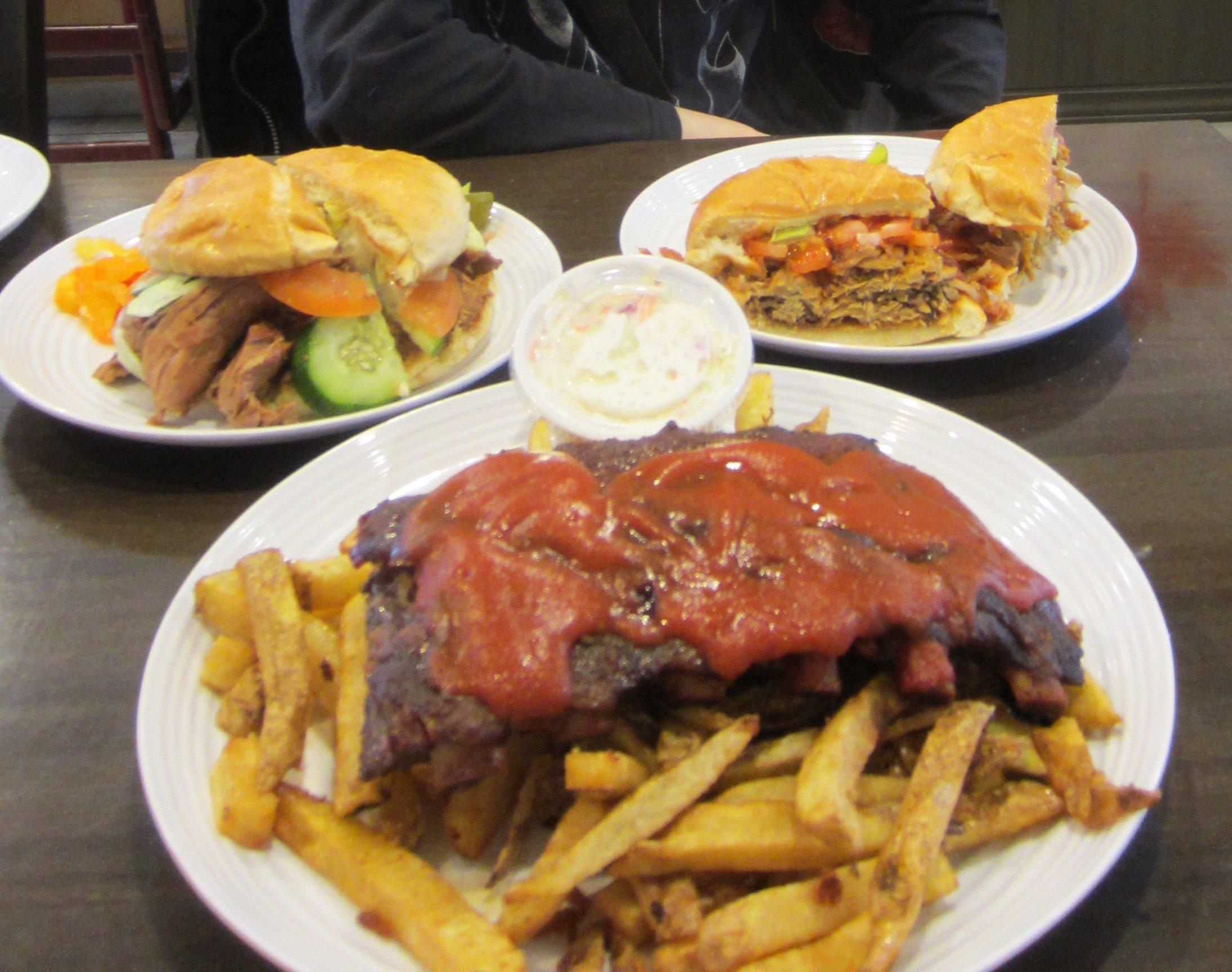 Algonquin Cafe & Deli