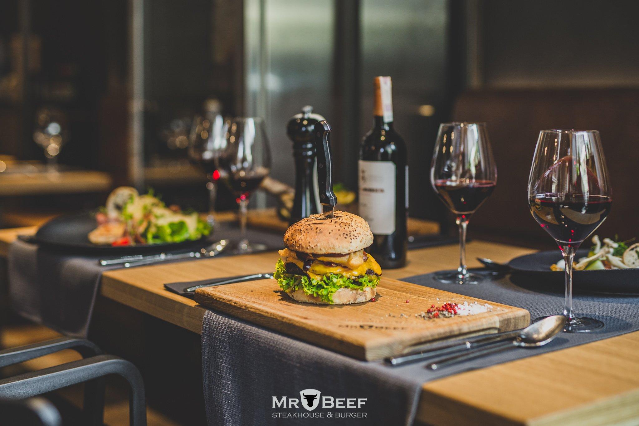 Mr Beef Steakhouse & Burger