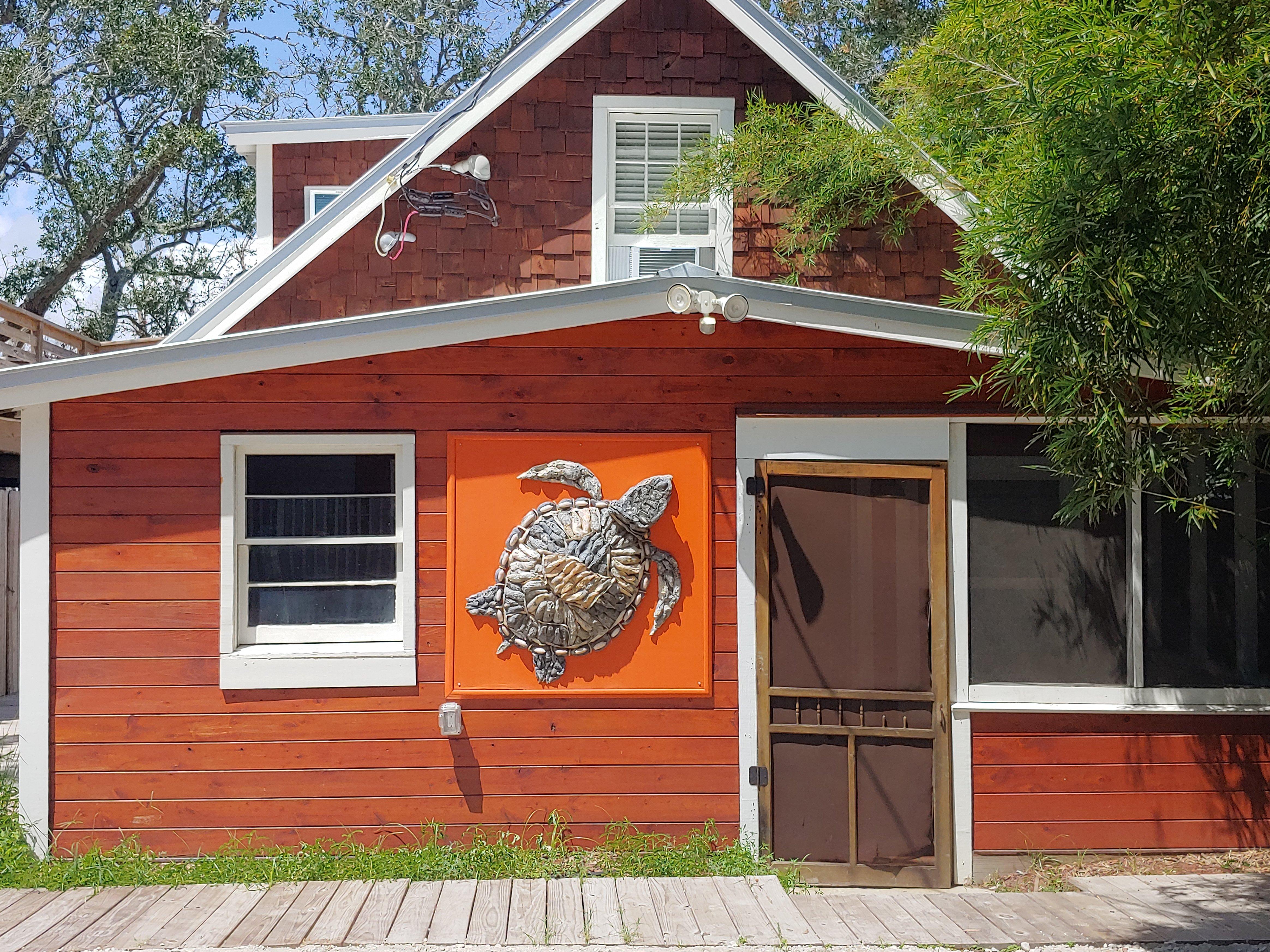 Riverside Inn and Cottages