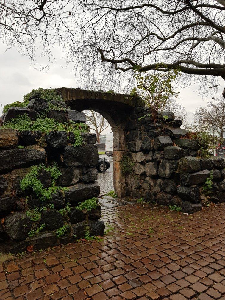 Puerta Ciudad Romana