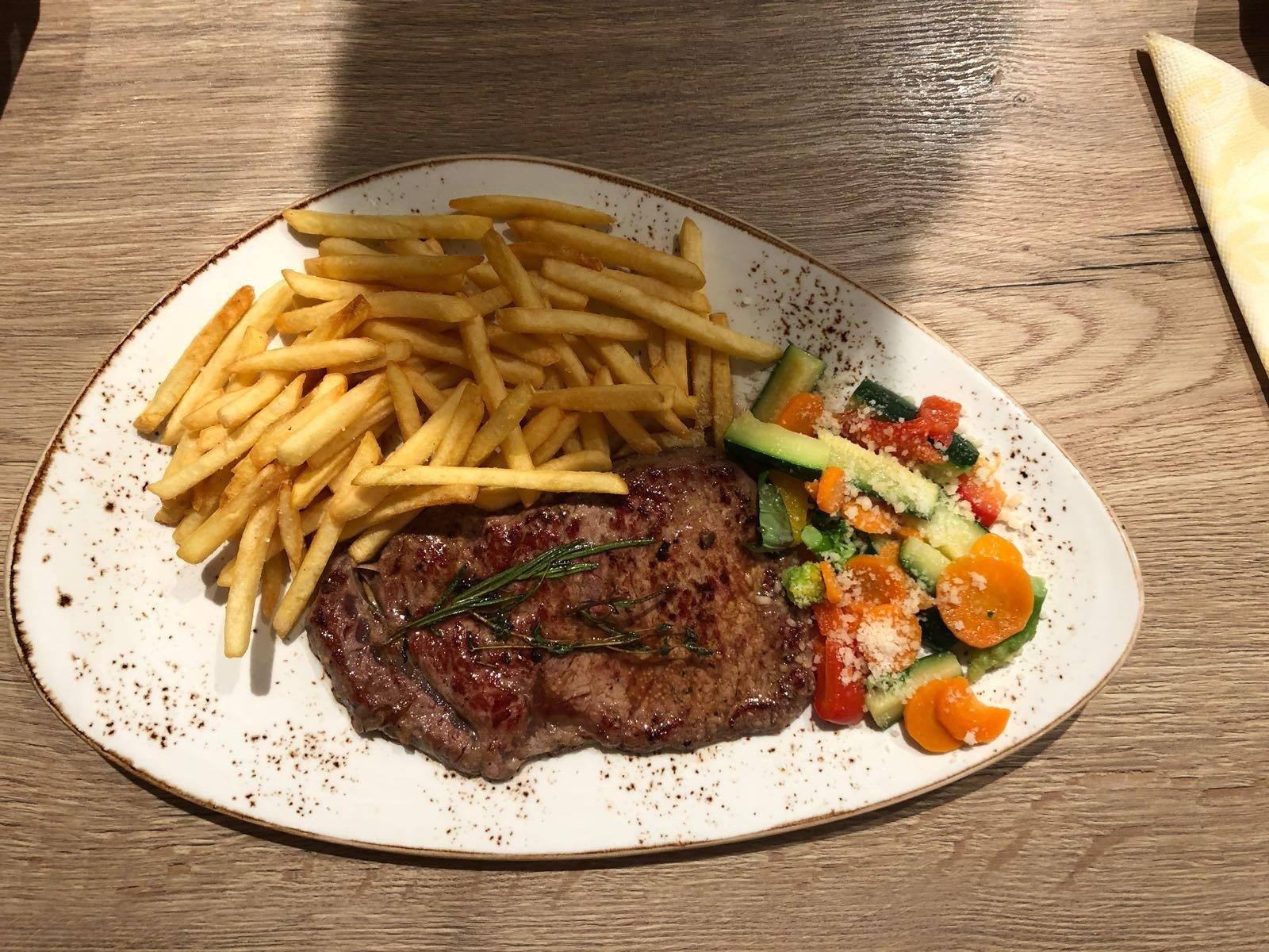 Camping Zum See Restaurant