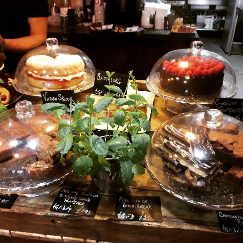 Thingy-Ma-Jigs Coffee House