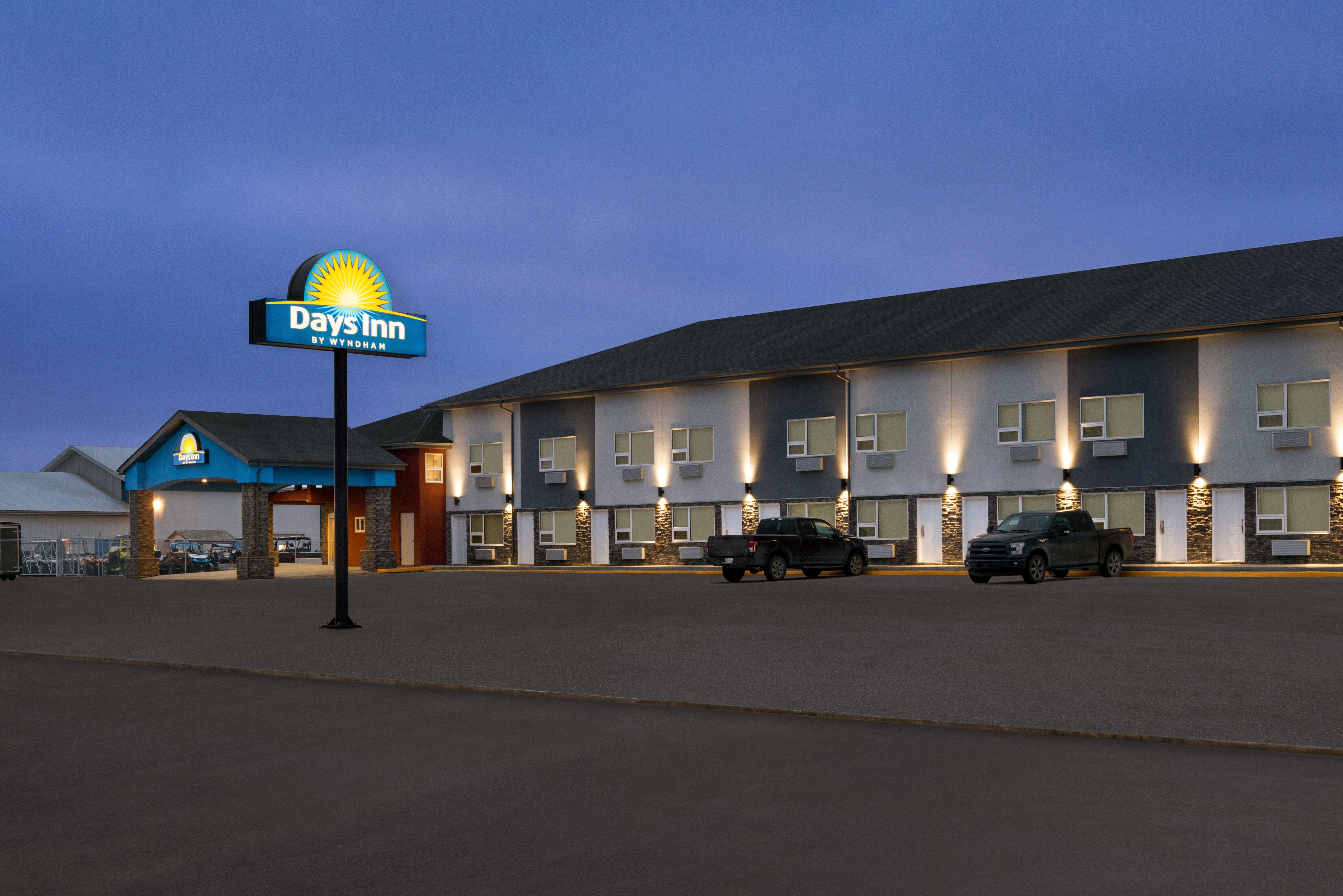 Days Inn by Wyndham Wainwright