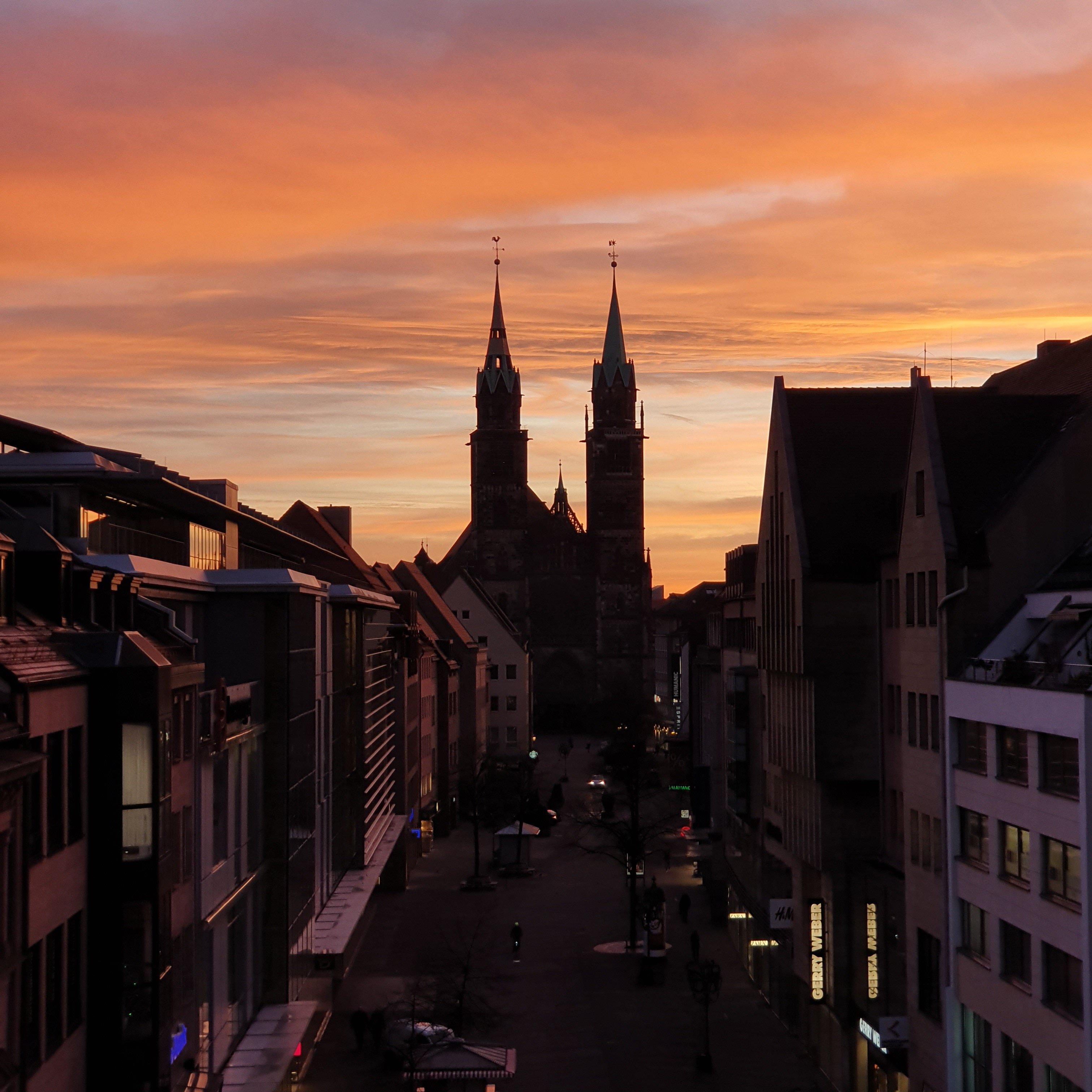 Central Studio Apartments