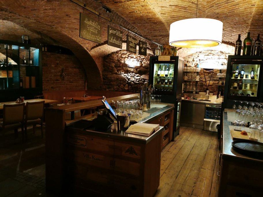 Photo by maximilians153