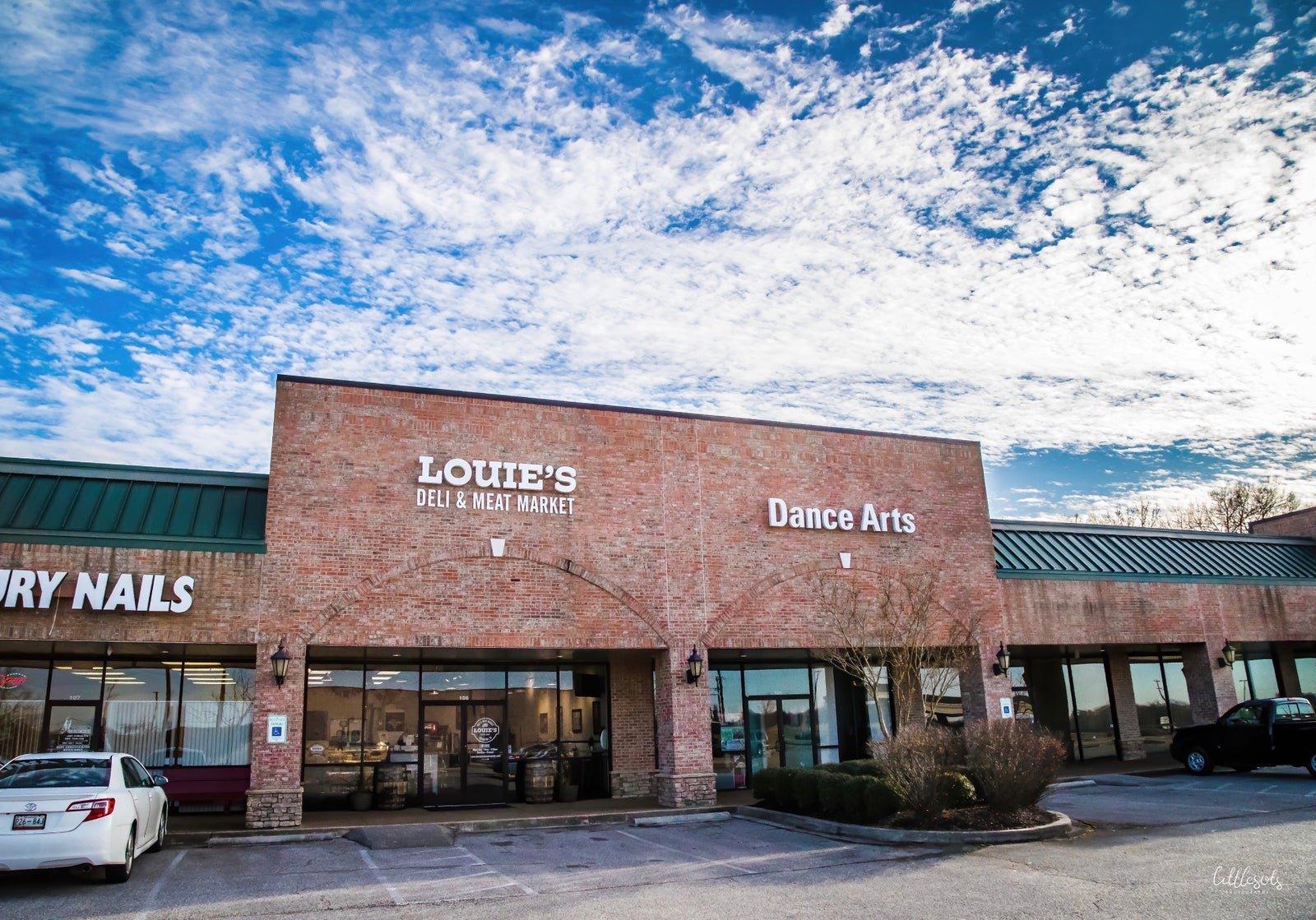 Louie's Deli & Meat Market