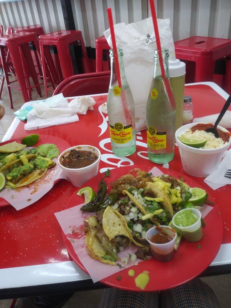 Chilangos Tacos