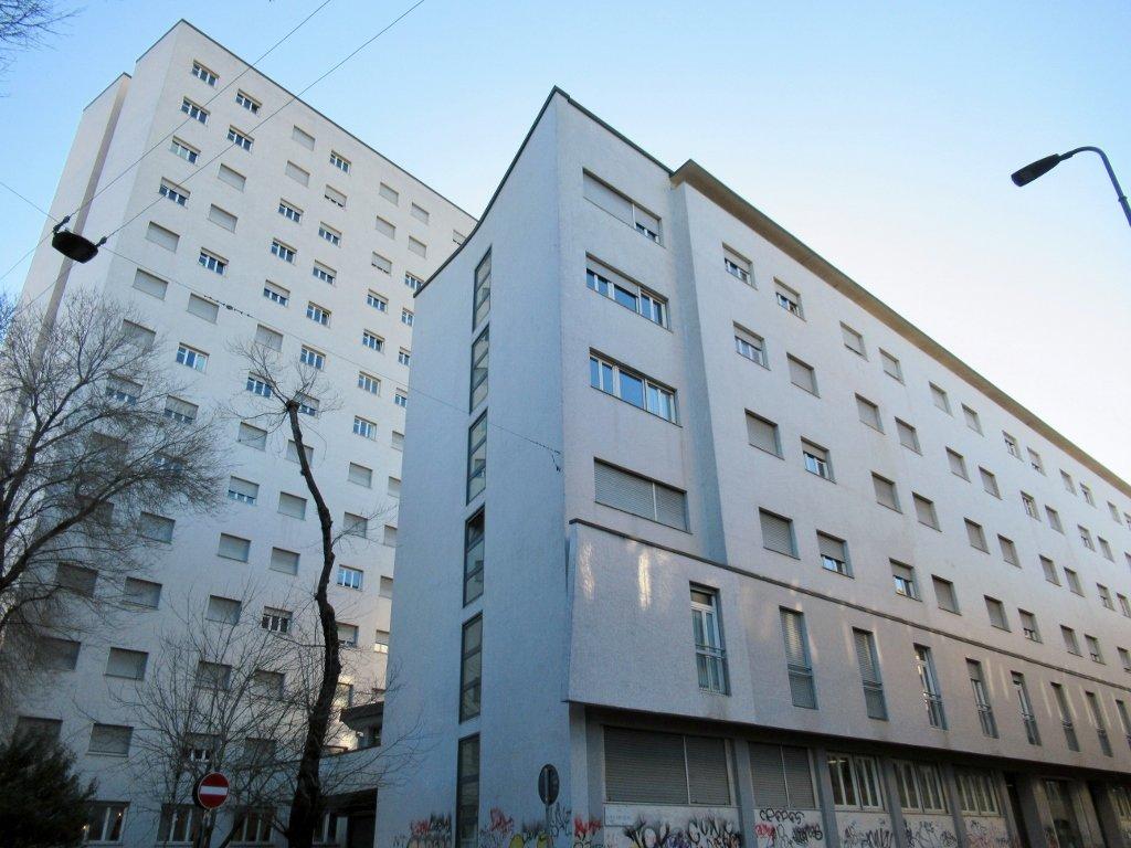 Casa-albergo di Via Corridoni