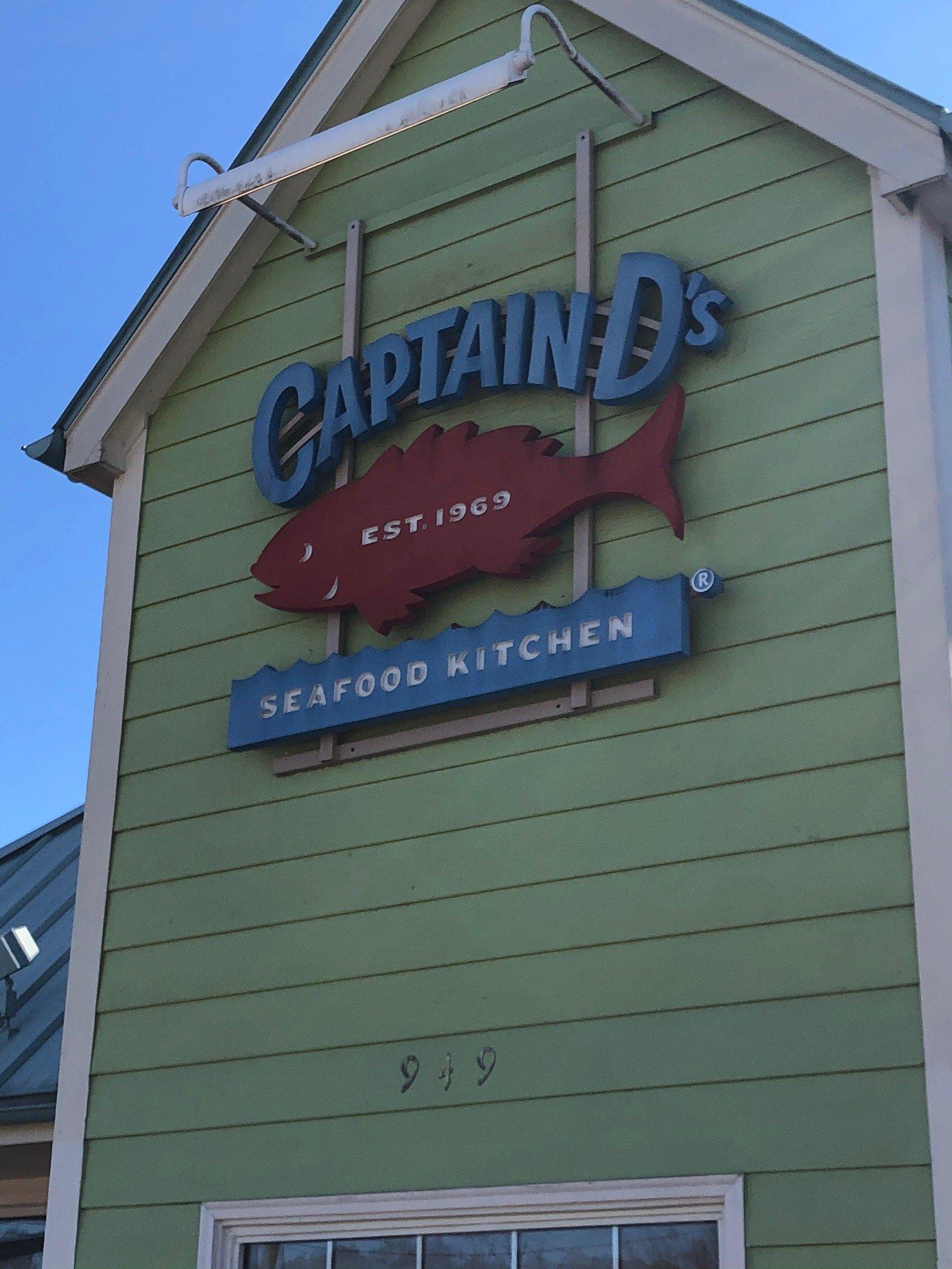 Captain D's