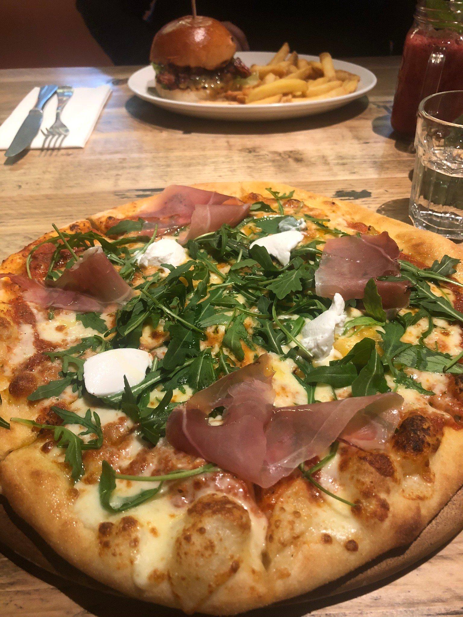 Photo by TravelBlues95