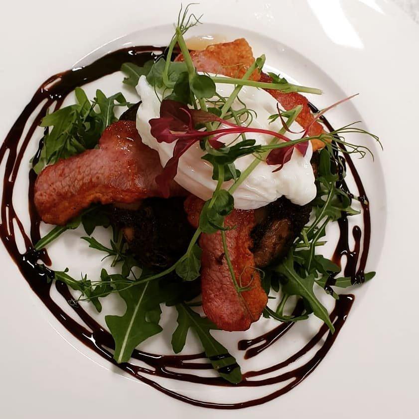 Carriages Bar and Restaurant