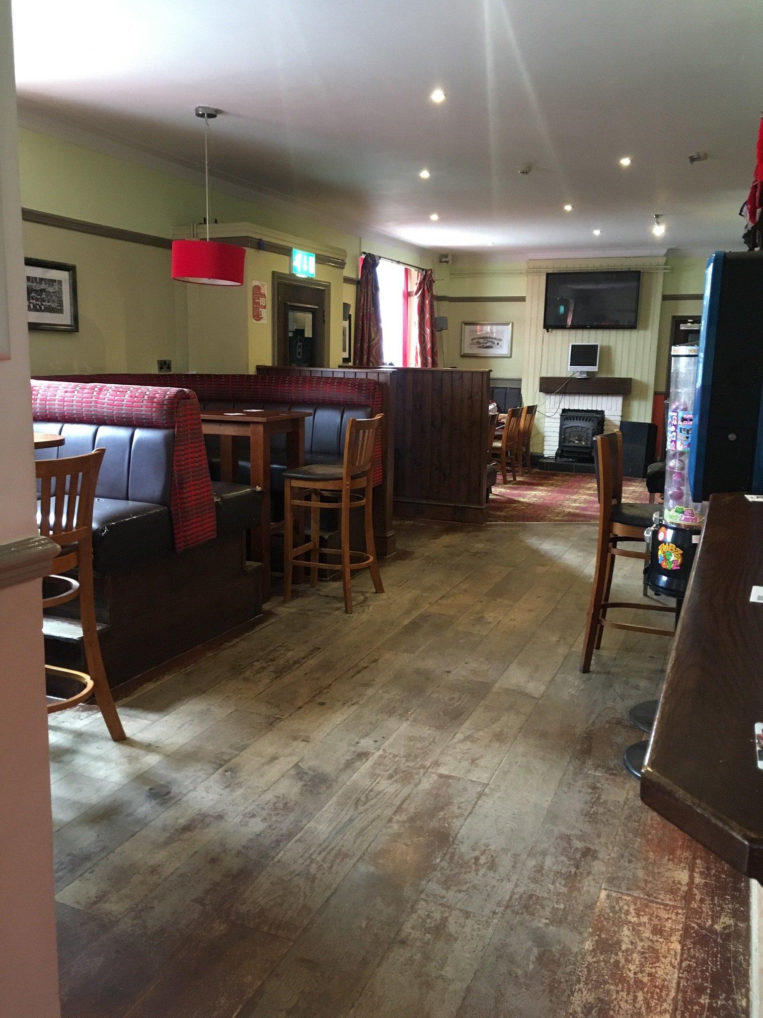 Brunswick Bar and Grill