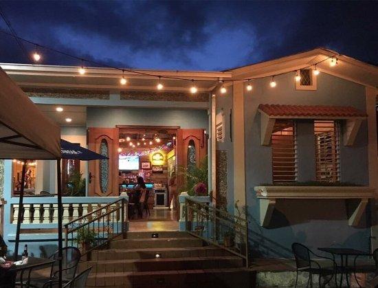 Andares Bistro Café