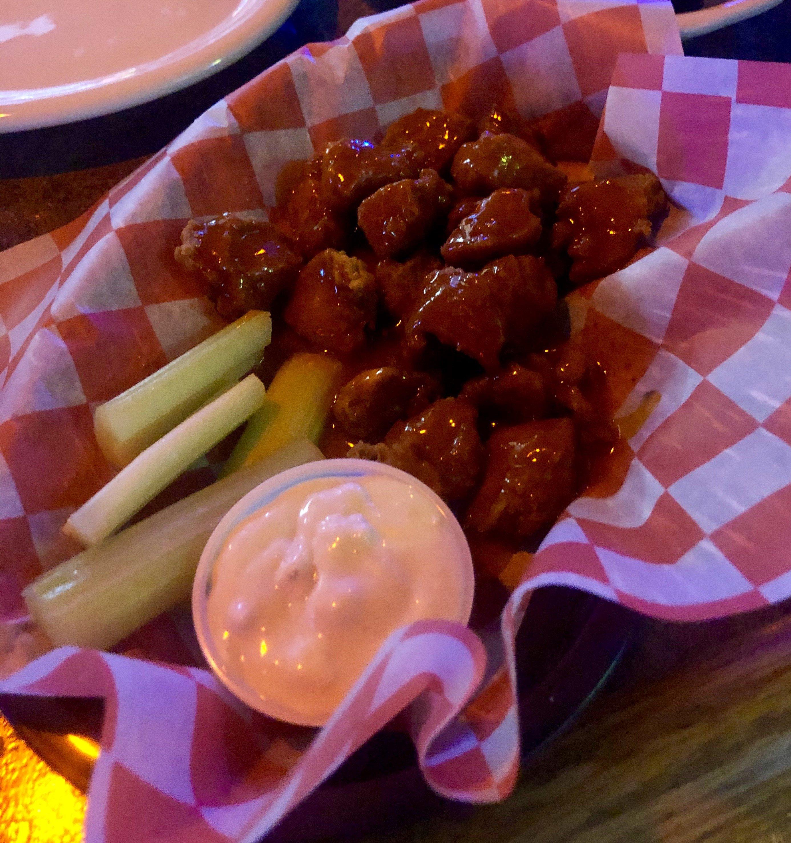 Charlie B's Pub & Eatery