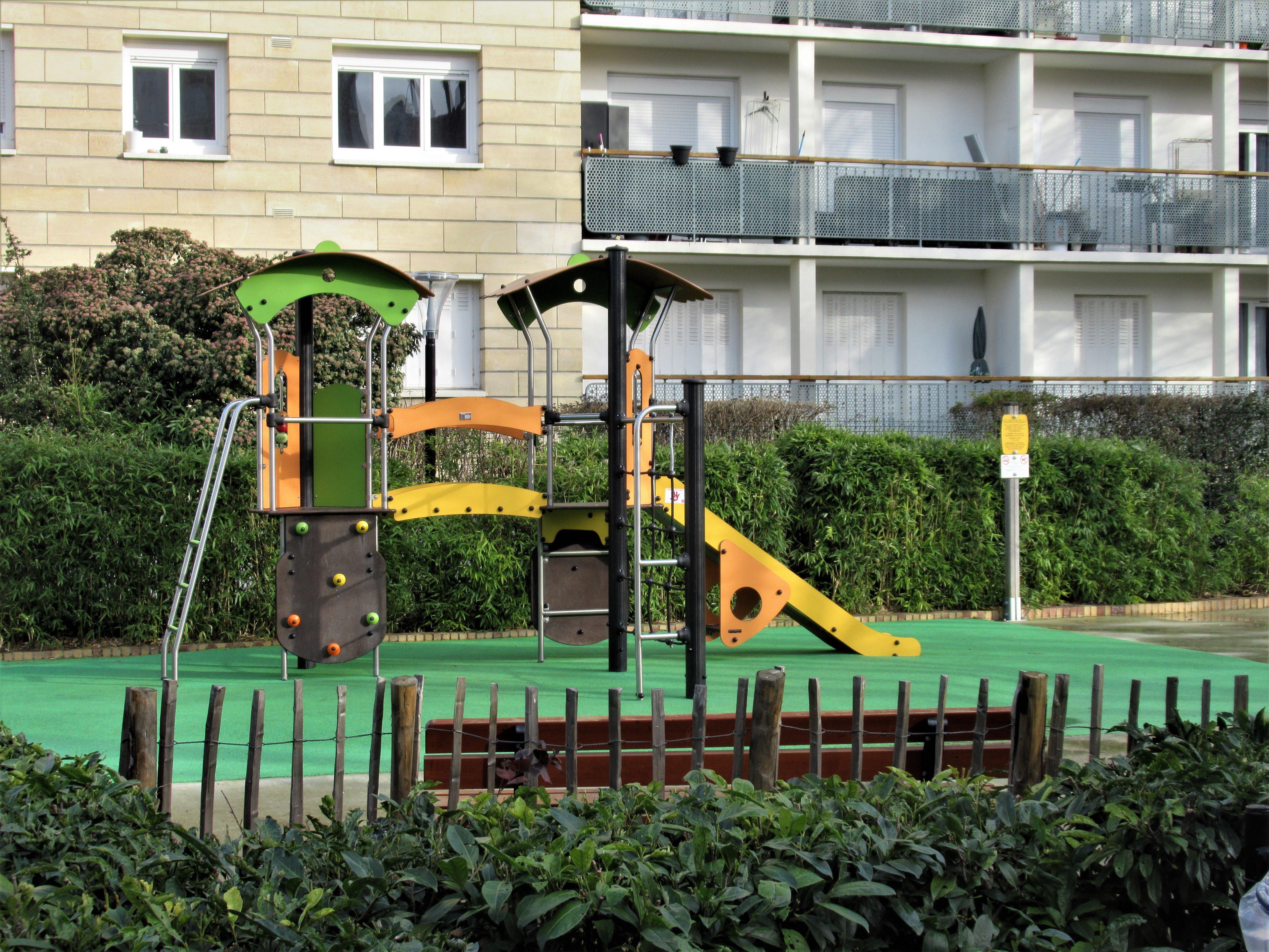 Square Salvador Allende