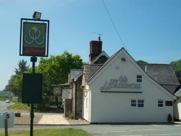 The Horseshoes Inn Berriew