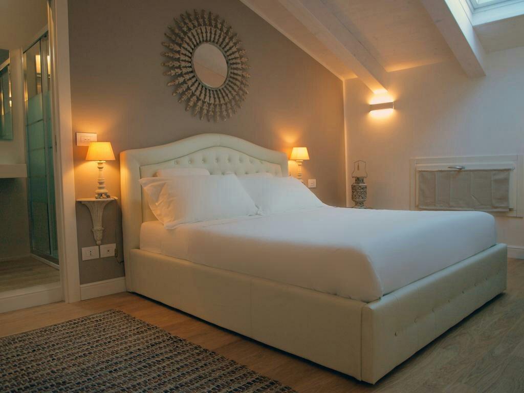 Photo by RossellaMarcello