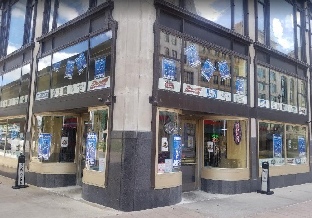Detroit Sports Bar & Grill