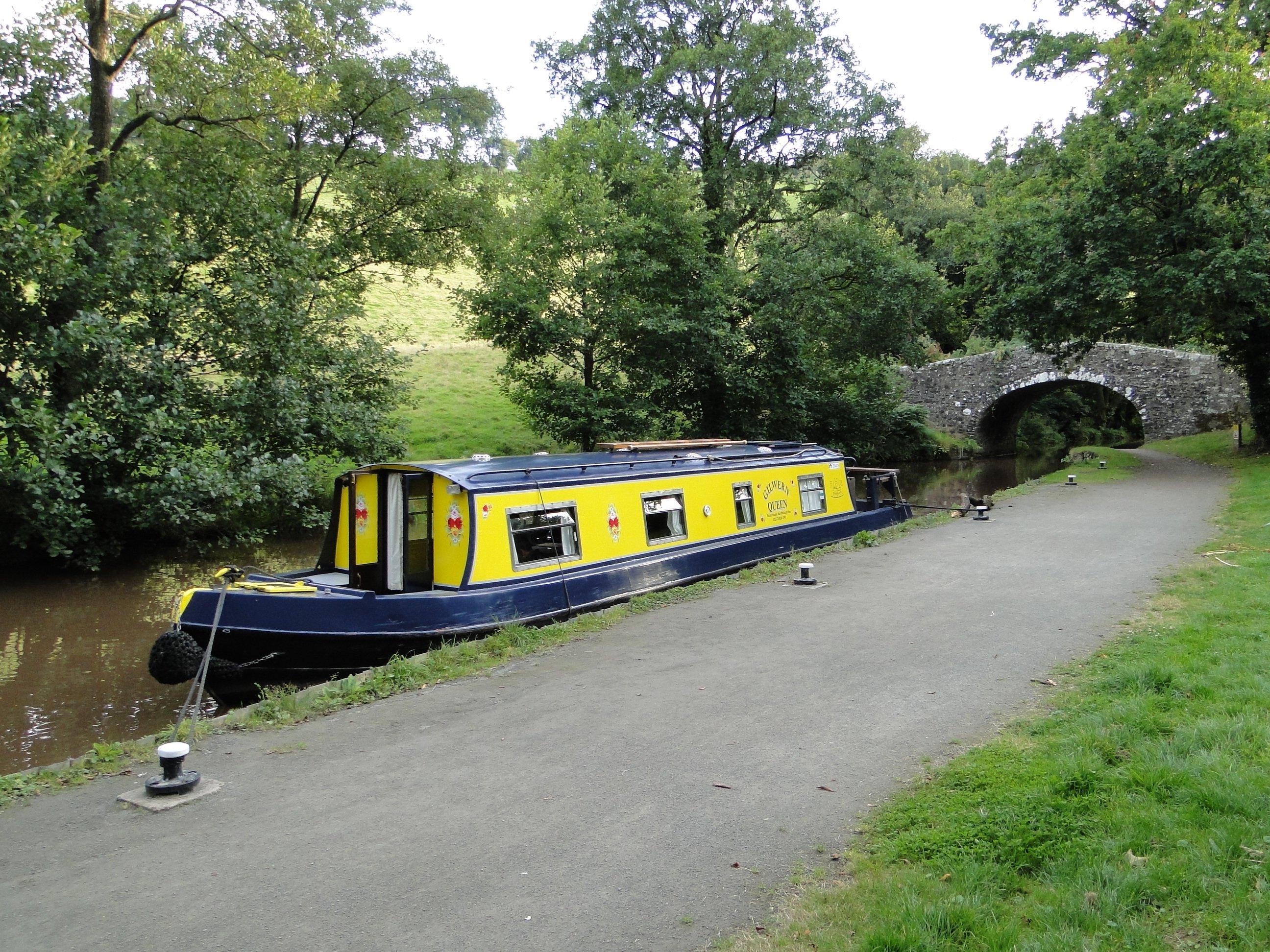 Road House Narrowboats