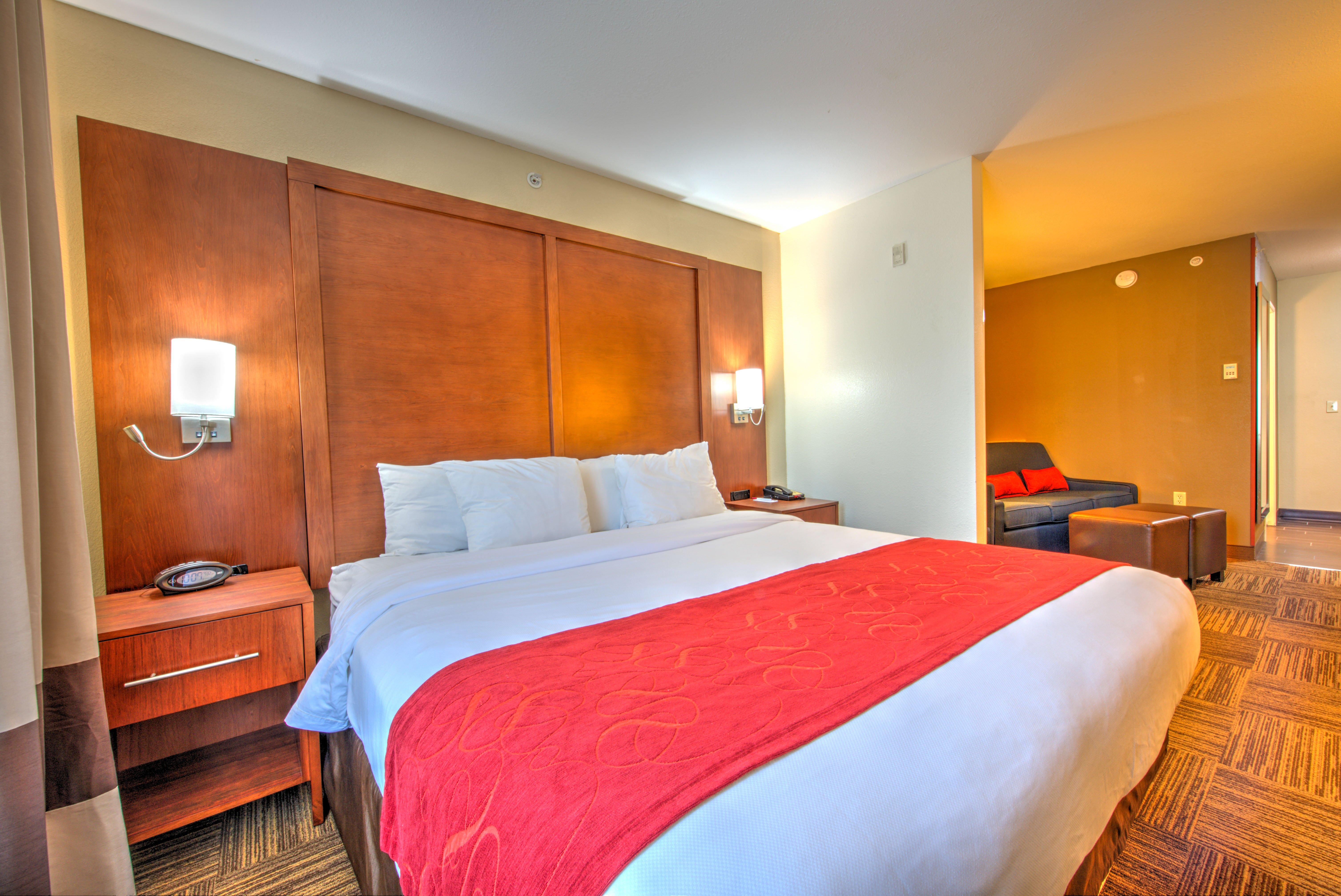 Comfort Suites Urbana Champaign, University Area