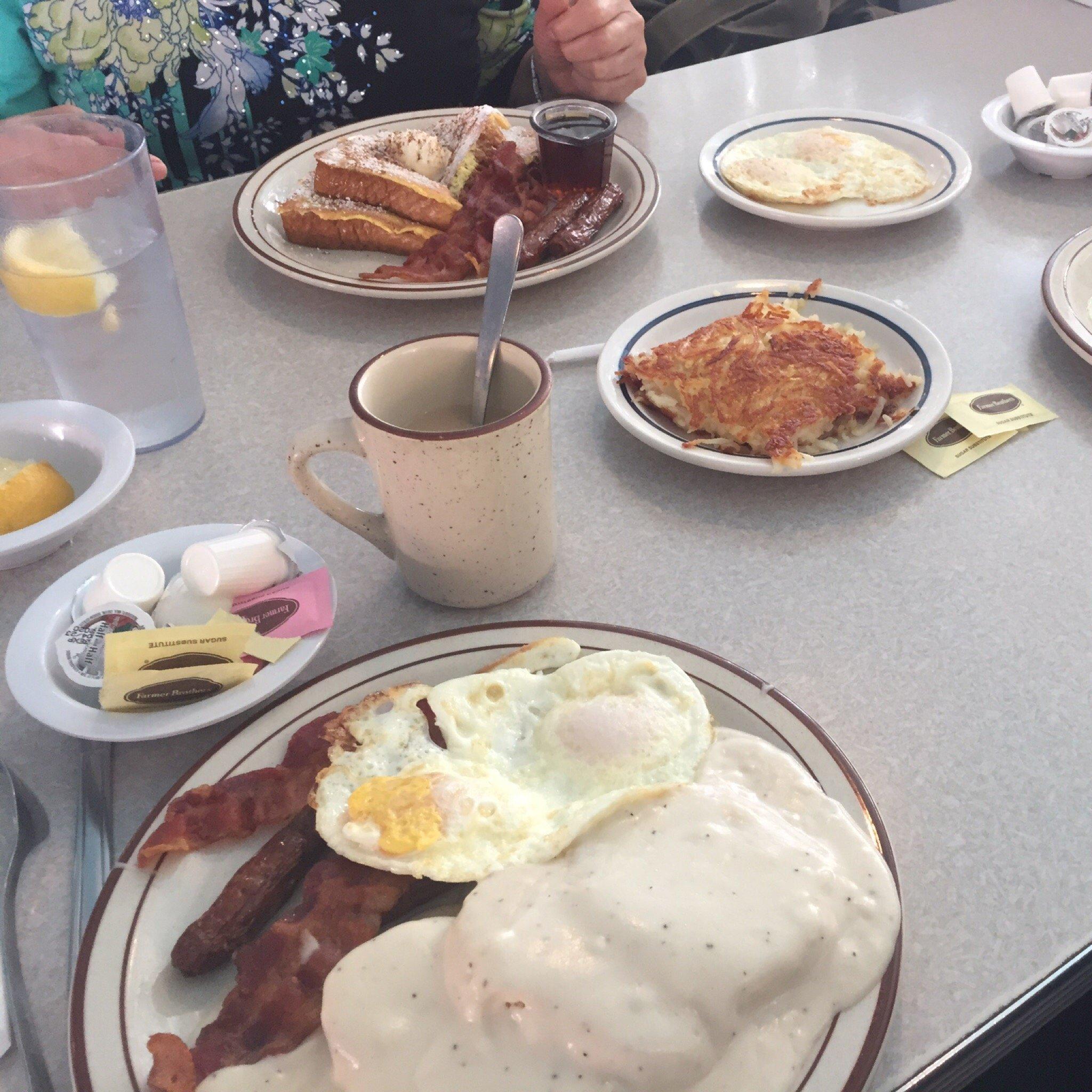 Photo by Carolinelomeli