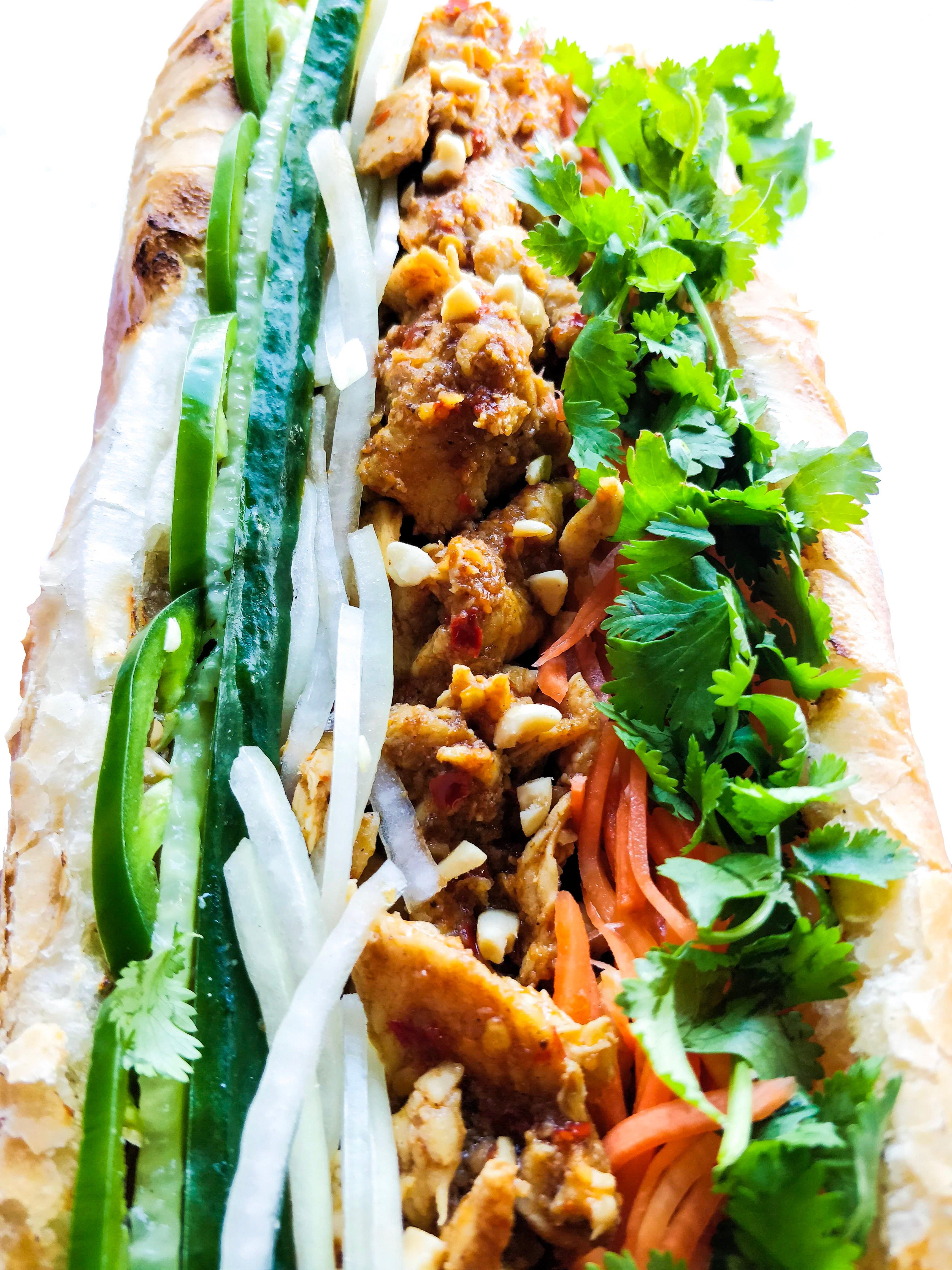 Saigon Sub Okotoks