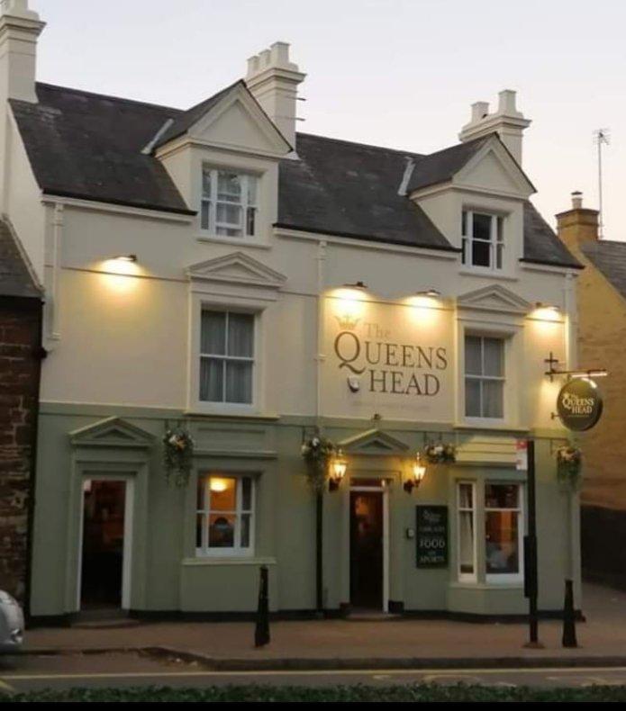 The Queens Head