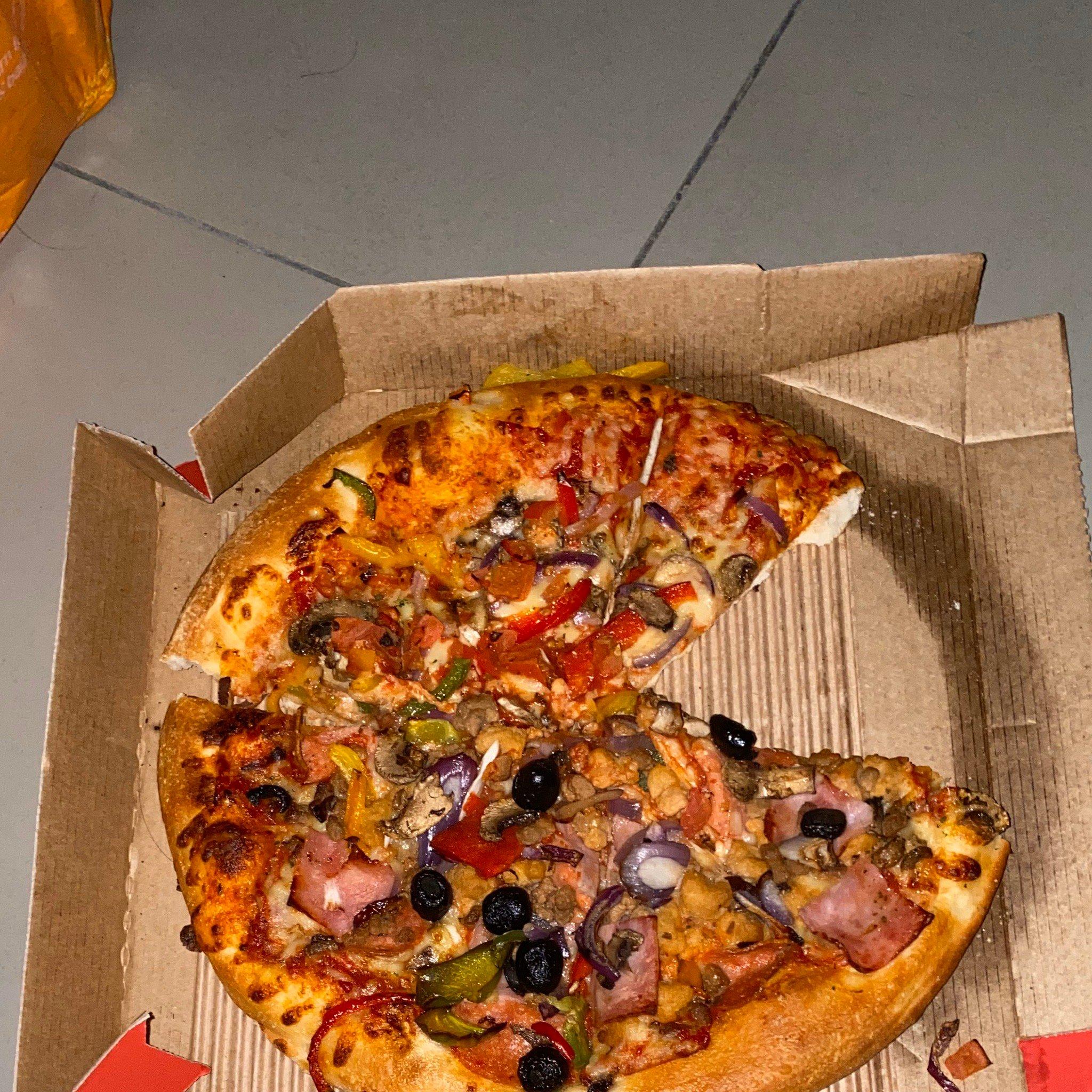 Pizza Hut Willesden (Halal)