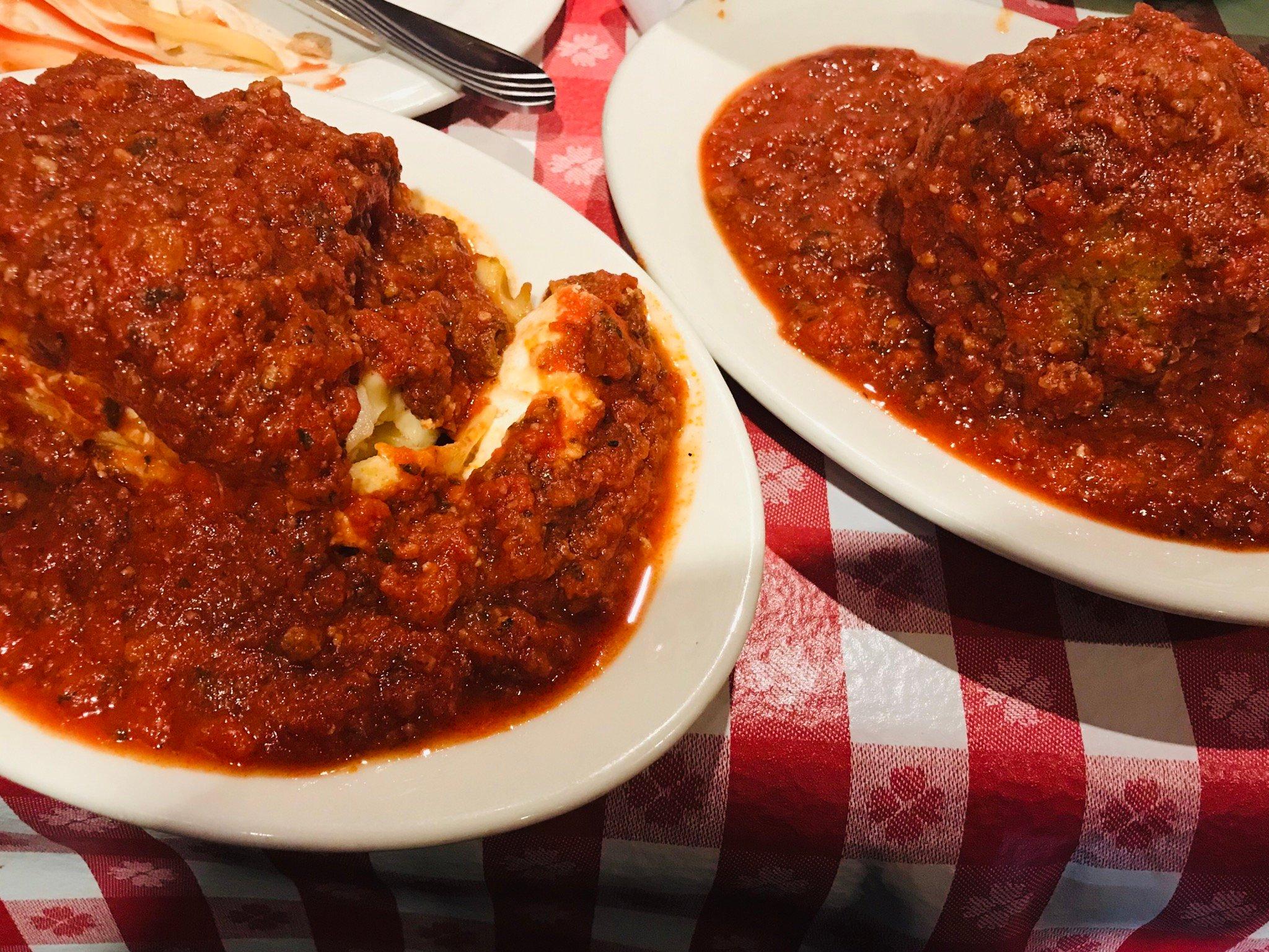 Mama 'n Papa's Pizza Grotto