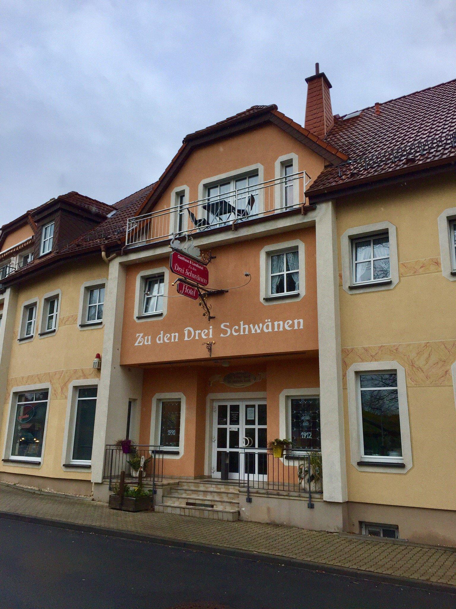 Landhotel Zu den Drei Schwäenen