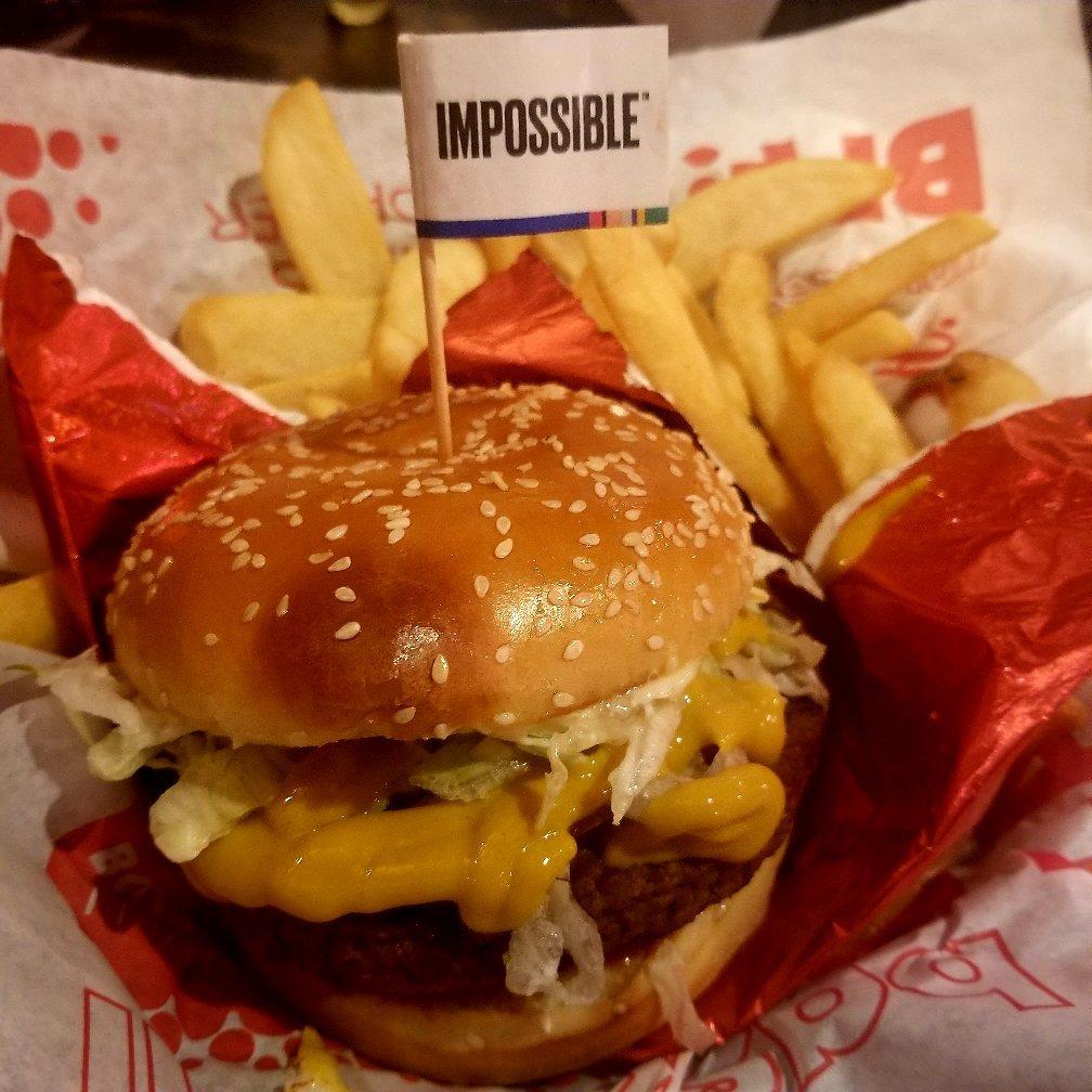 Red Robin Gourmet Burgers and Brews