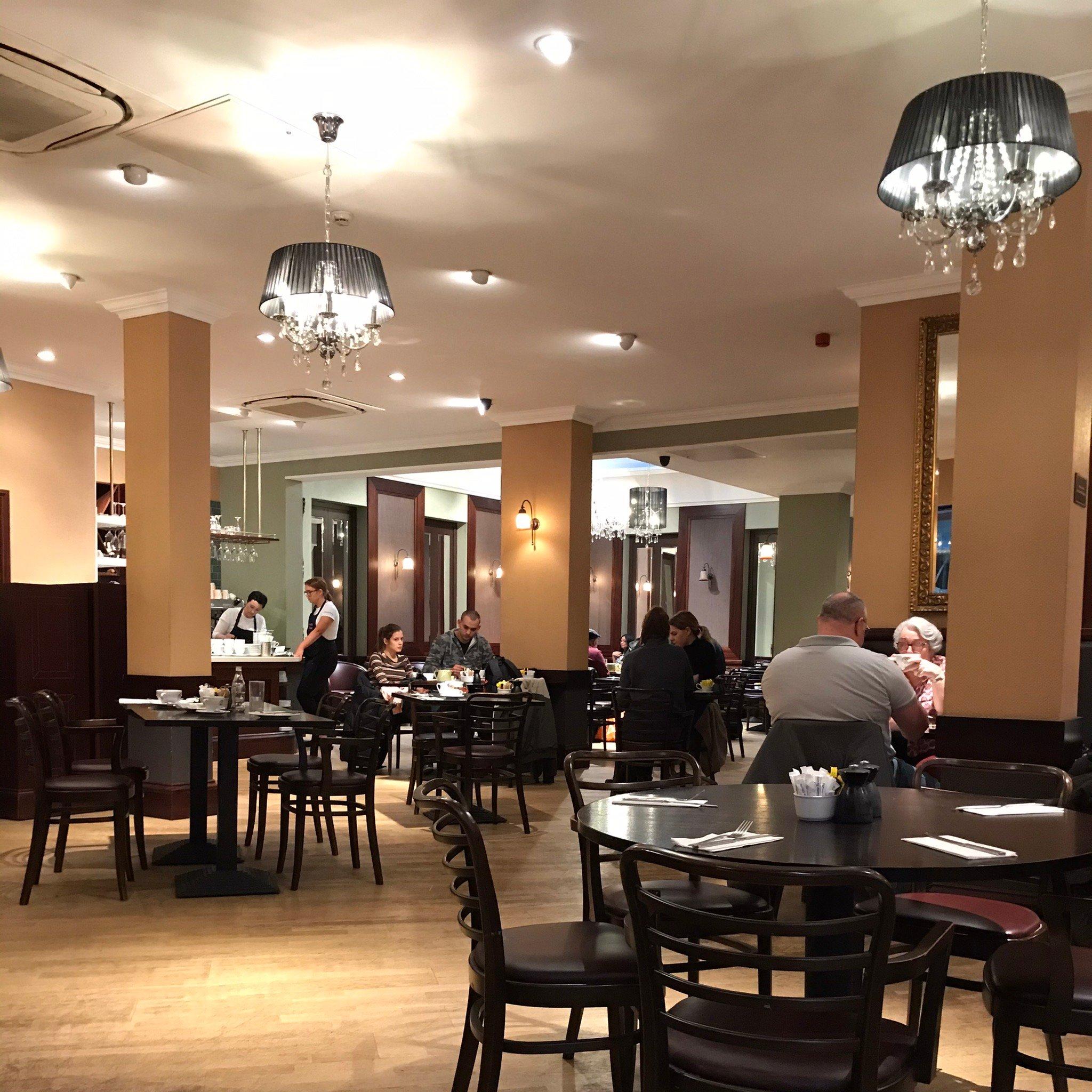 Photo by Andrew-Leakey