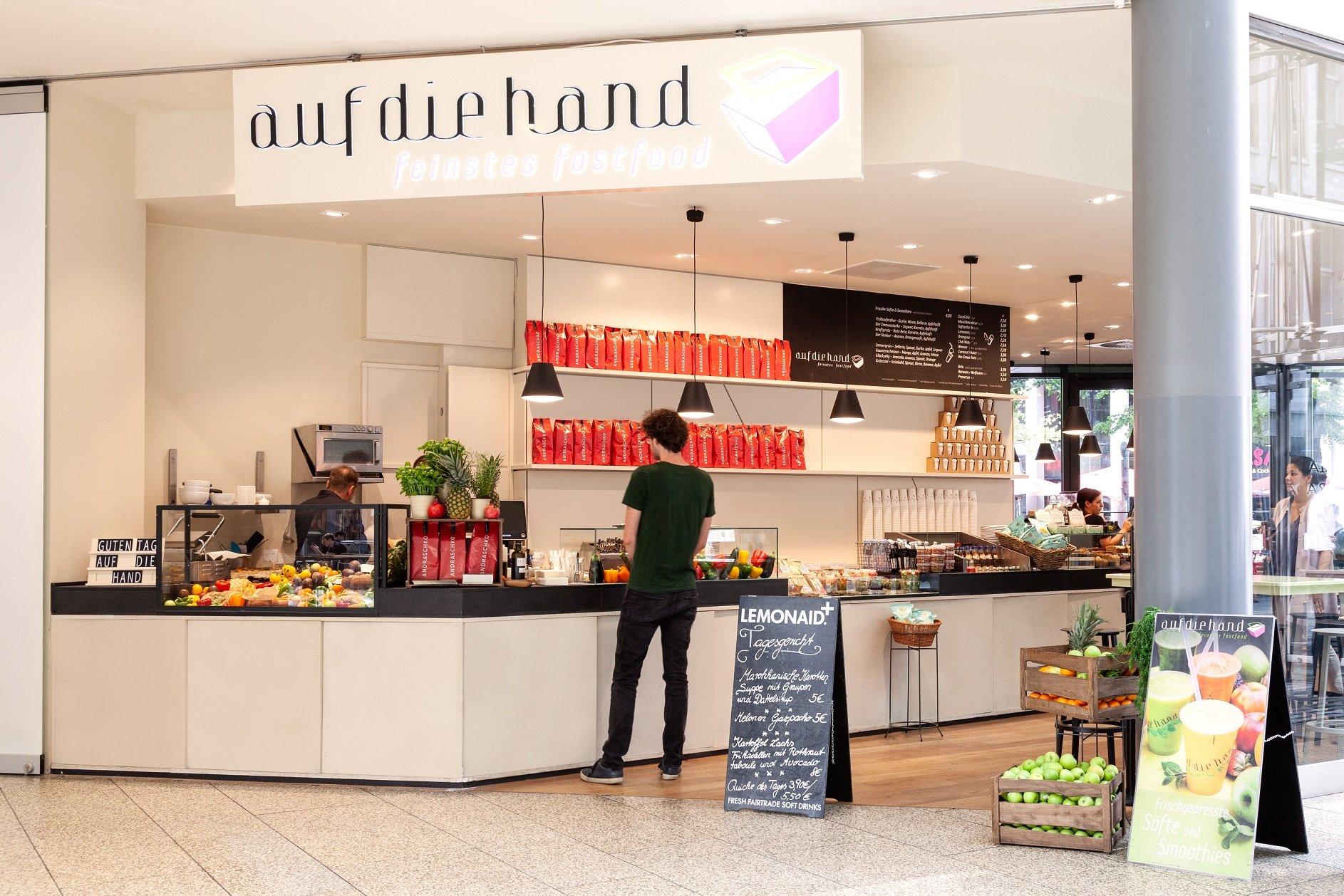 auf die hand – Potsdamer Platz