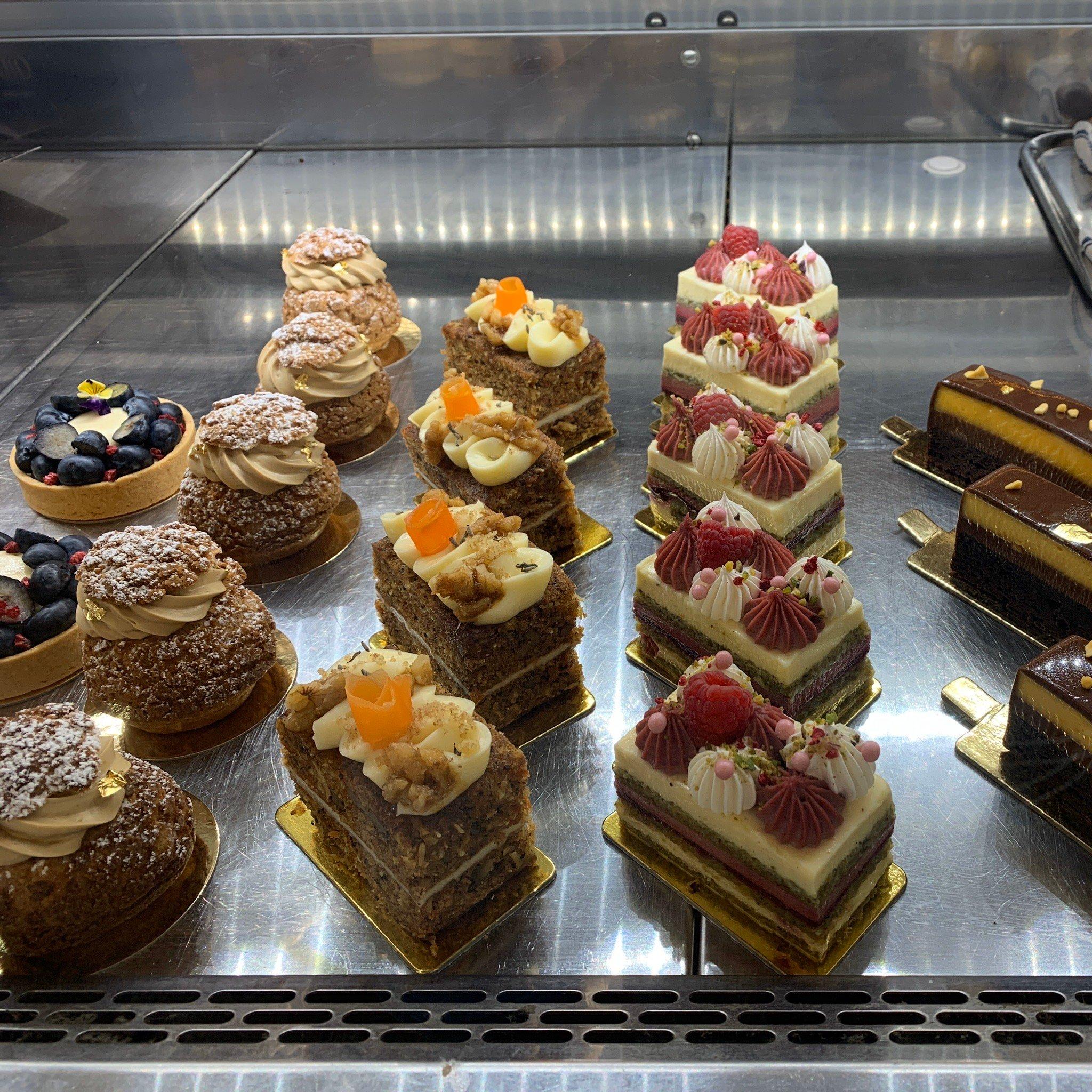 Maggio's Cafe Cafe Deli Gelati Bar