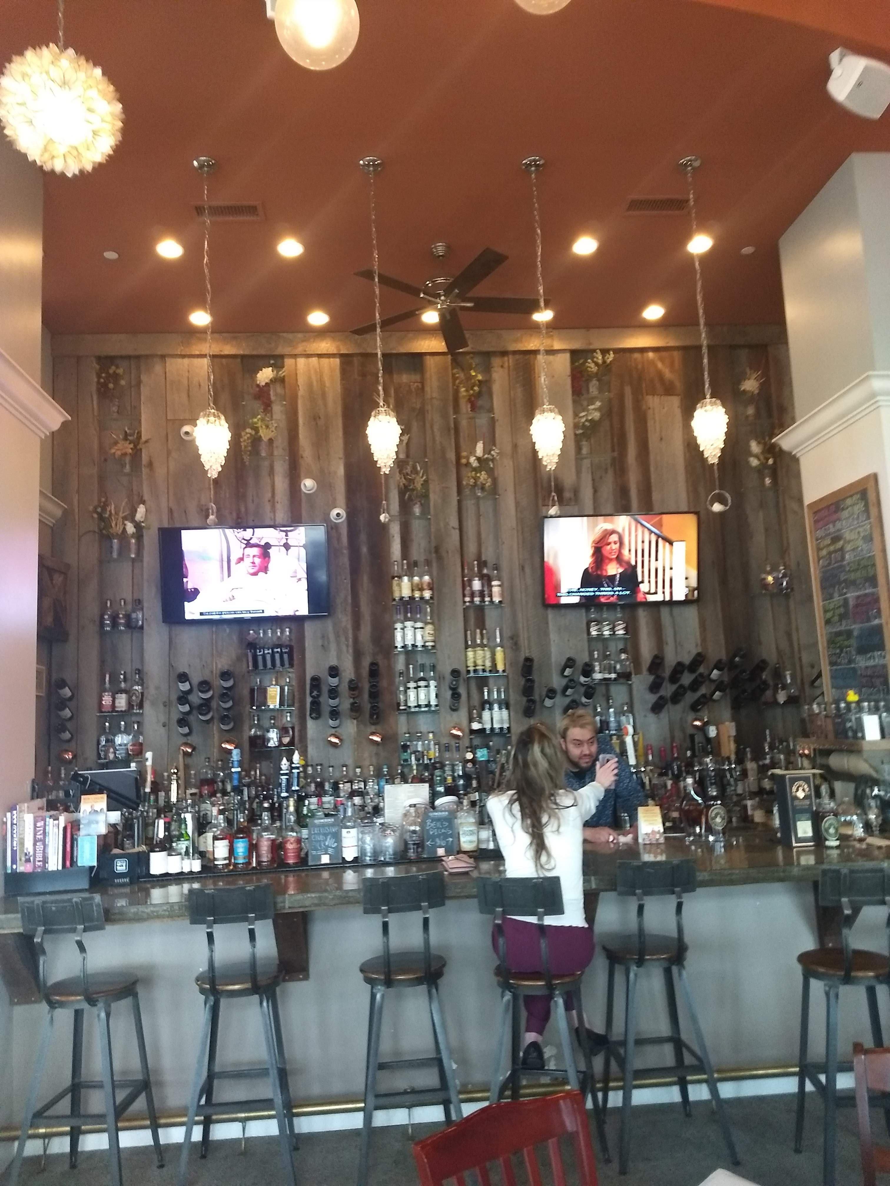 Lure Seafood And Grille
