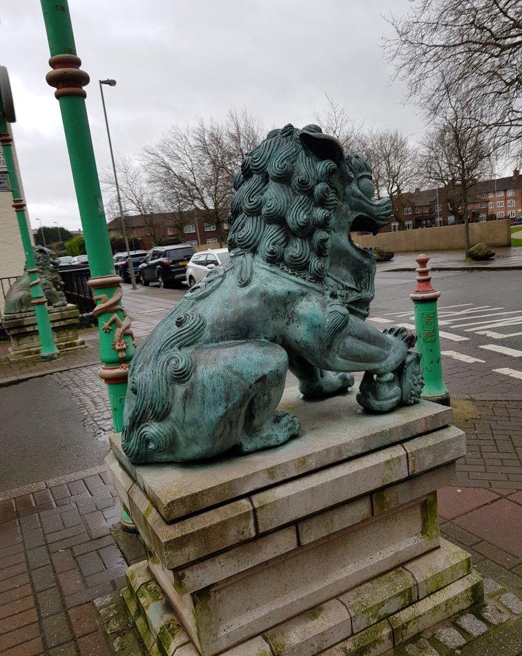 China Town Arch Guardian Lions