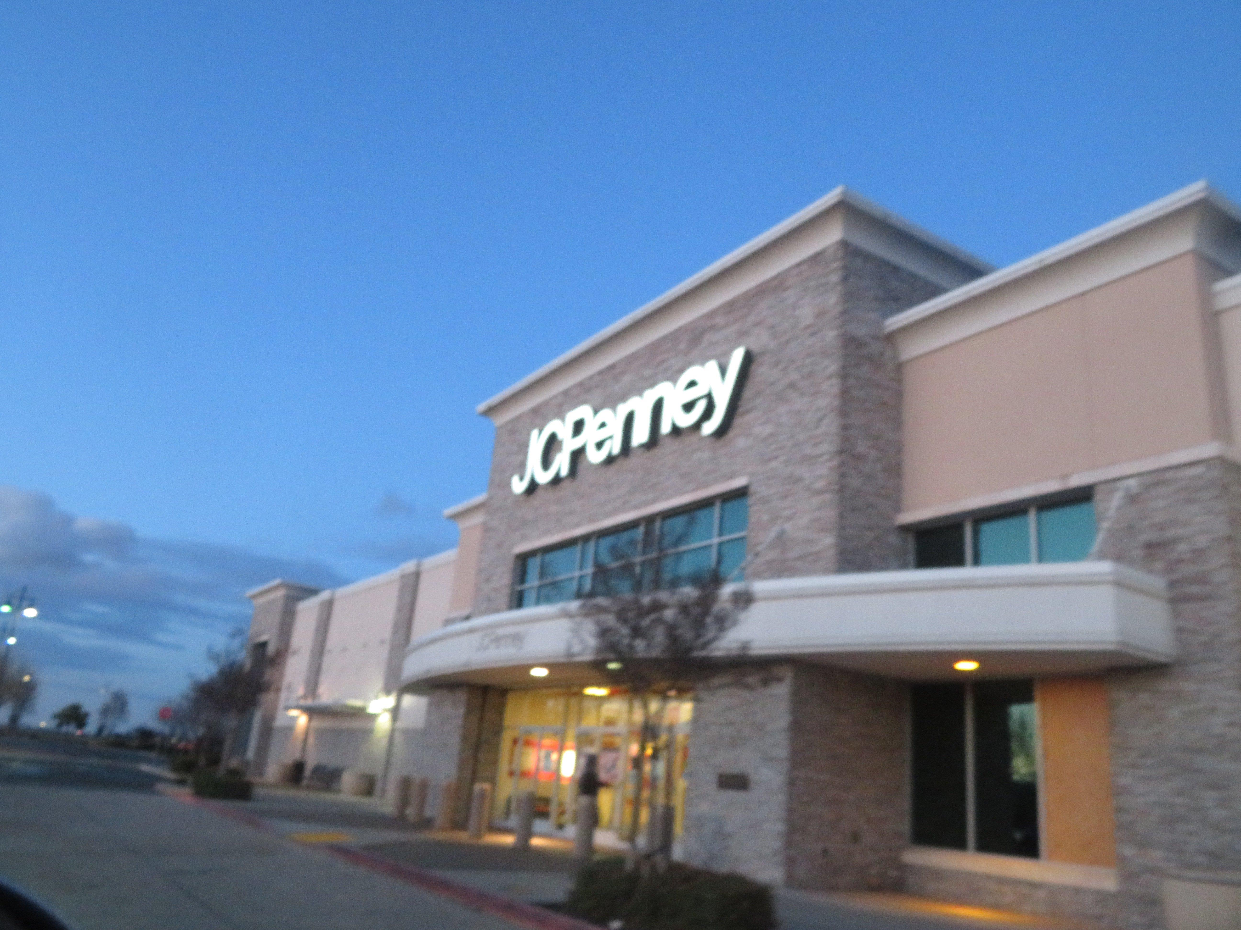 Slatten Ranch Shopping Centre