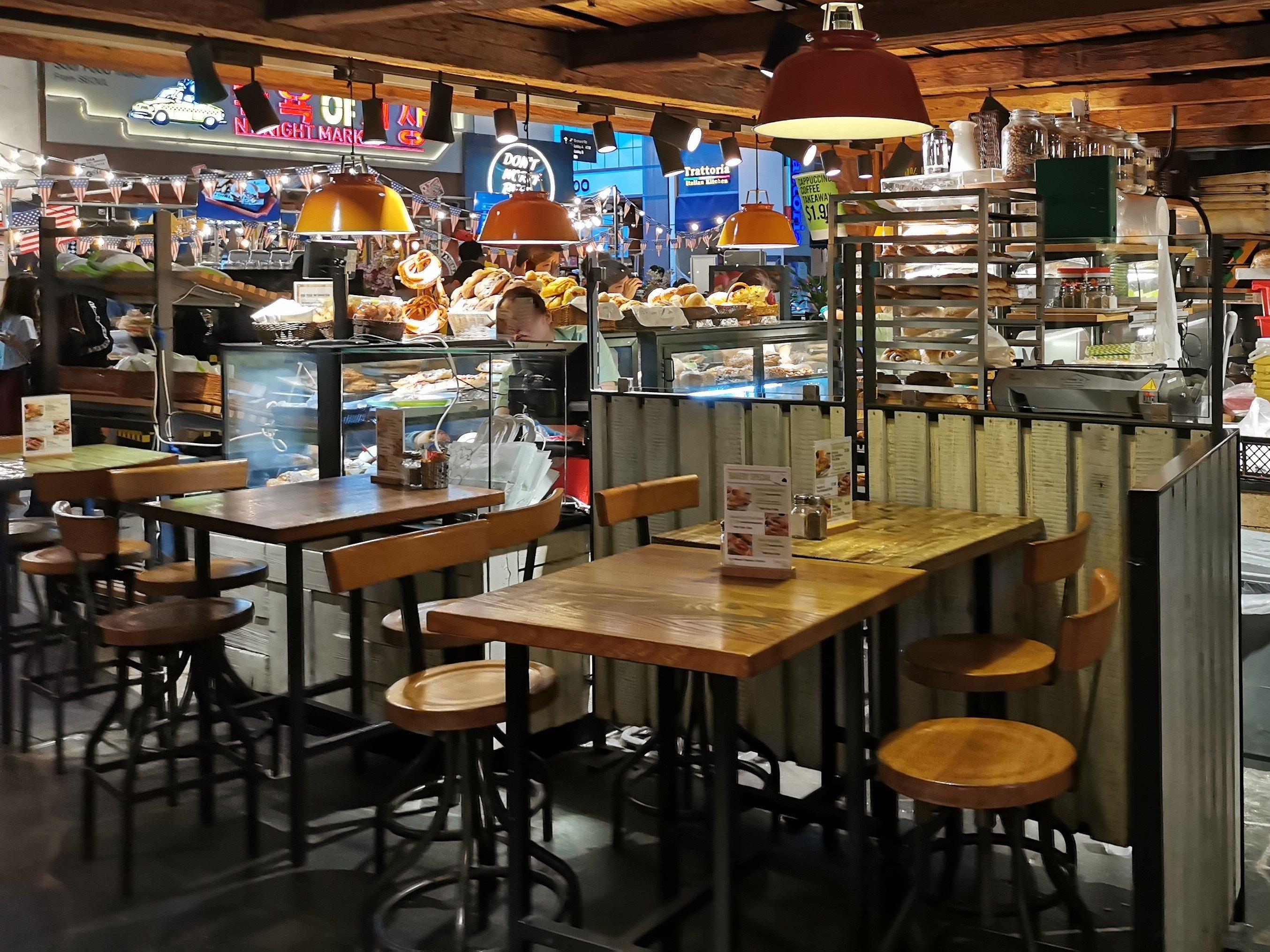 Marche Movenpick 313somerset