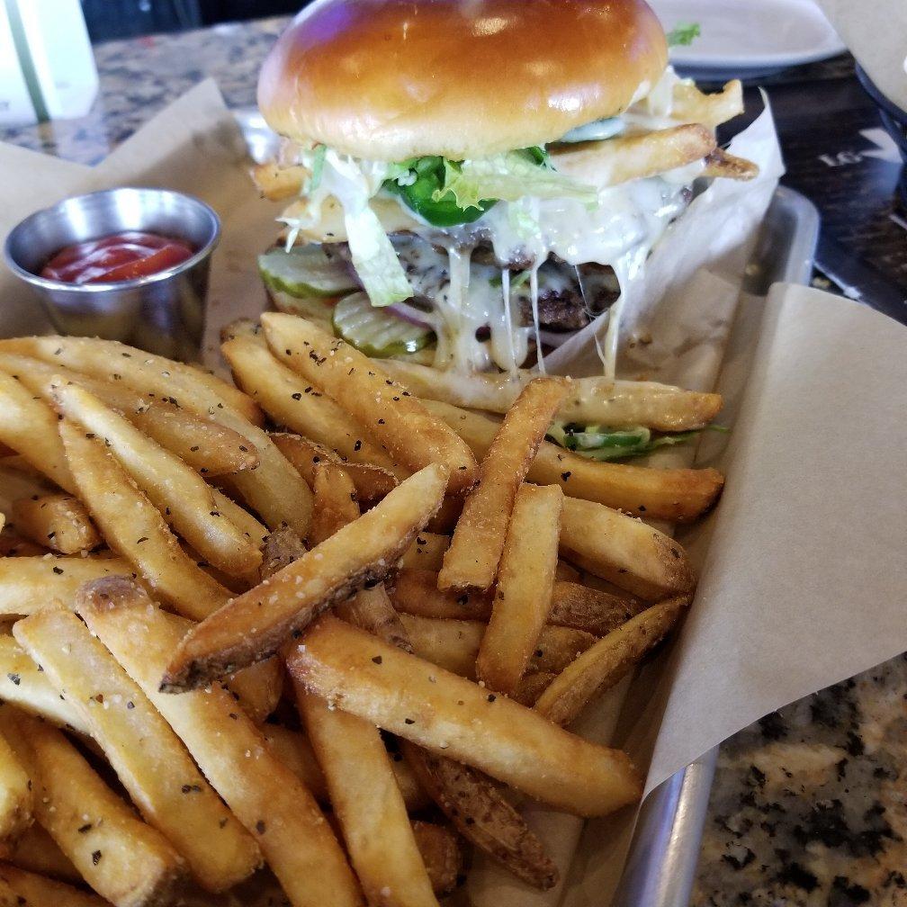 Jay Deez Sports Grill