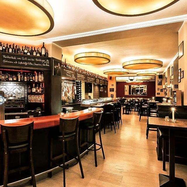 RESTAURANT tres TAPASBAR