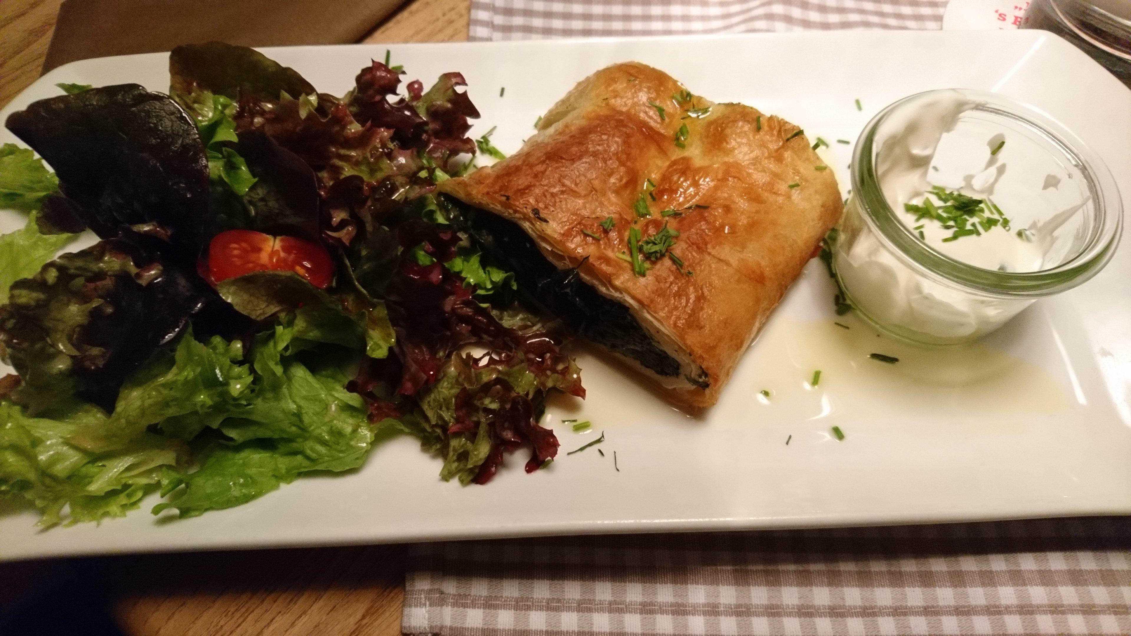 Firmianstub'n Essen Freude Leben