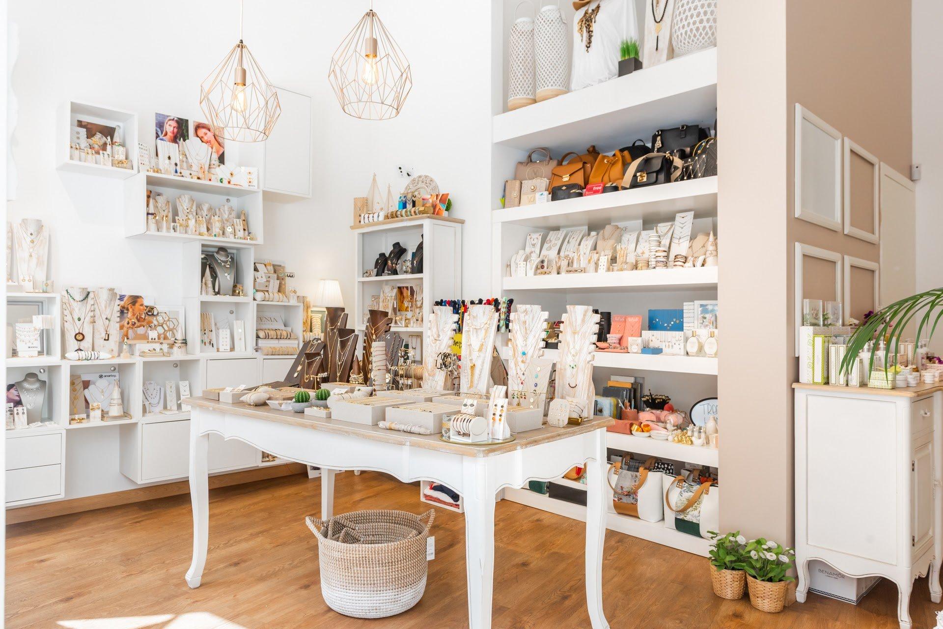 Trends, Complements & Co.