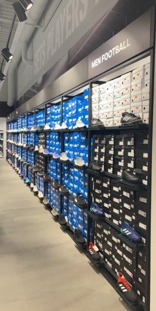 Adidas outlet