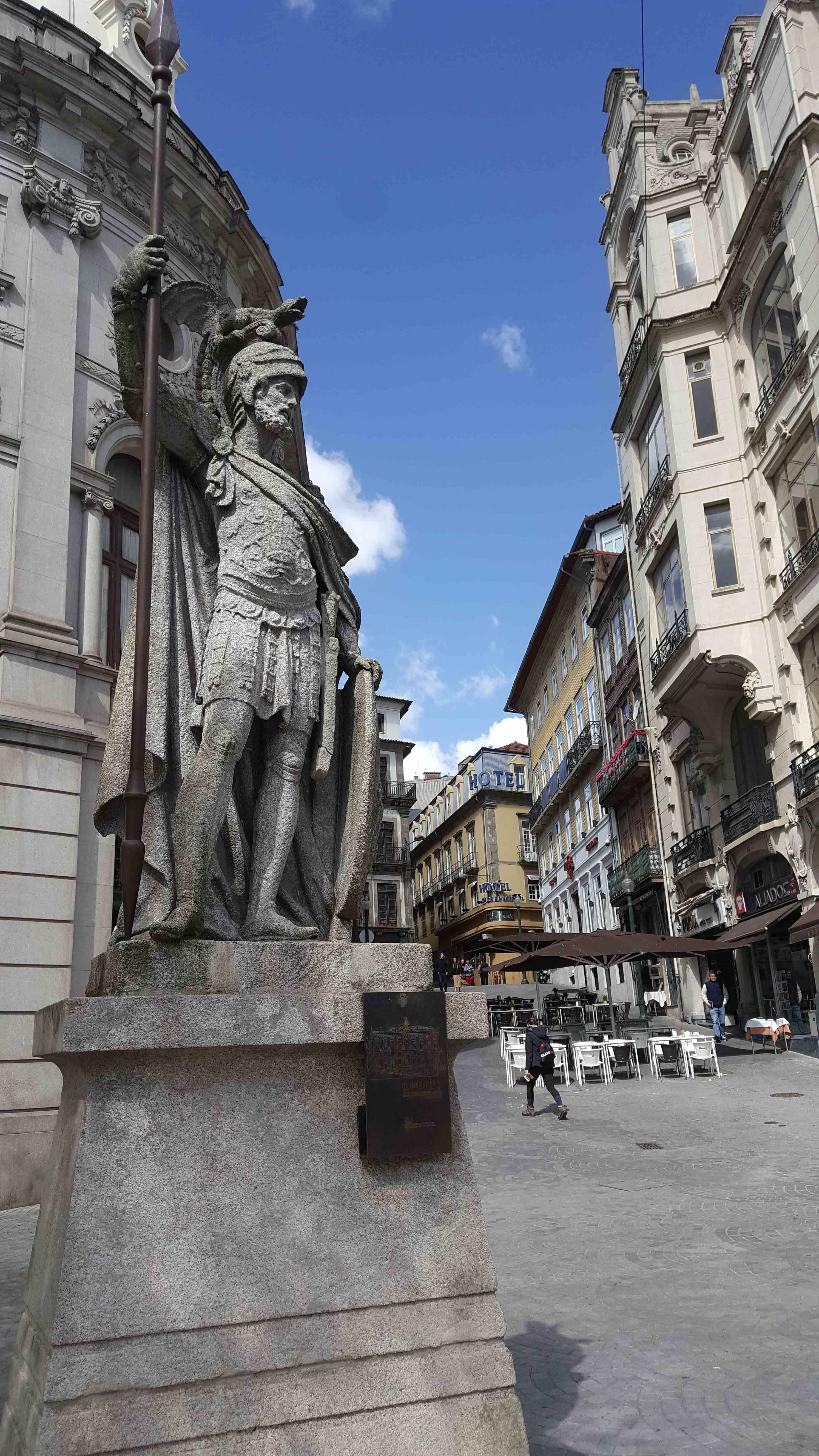 Estatua O Porto