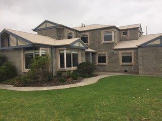 Deakin Warrnambool Units