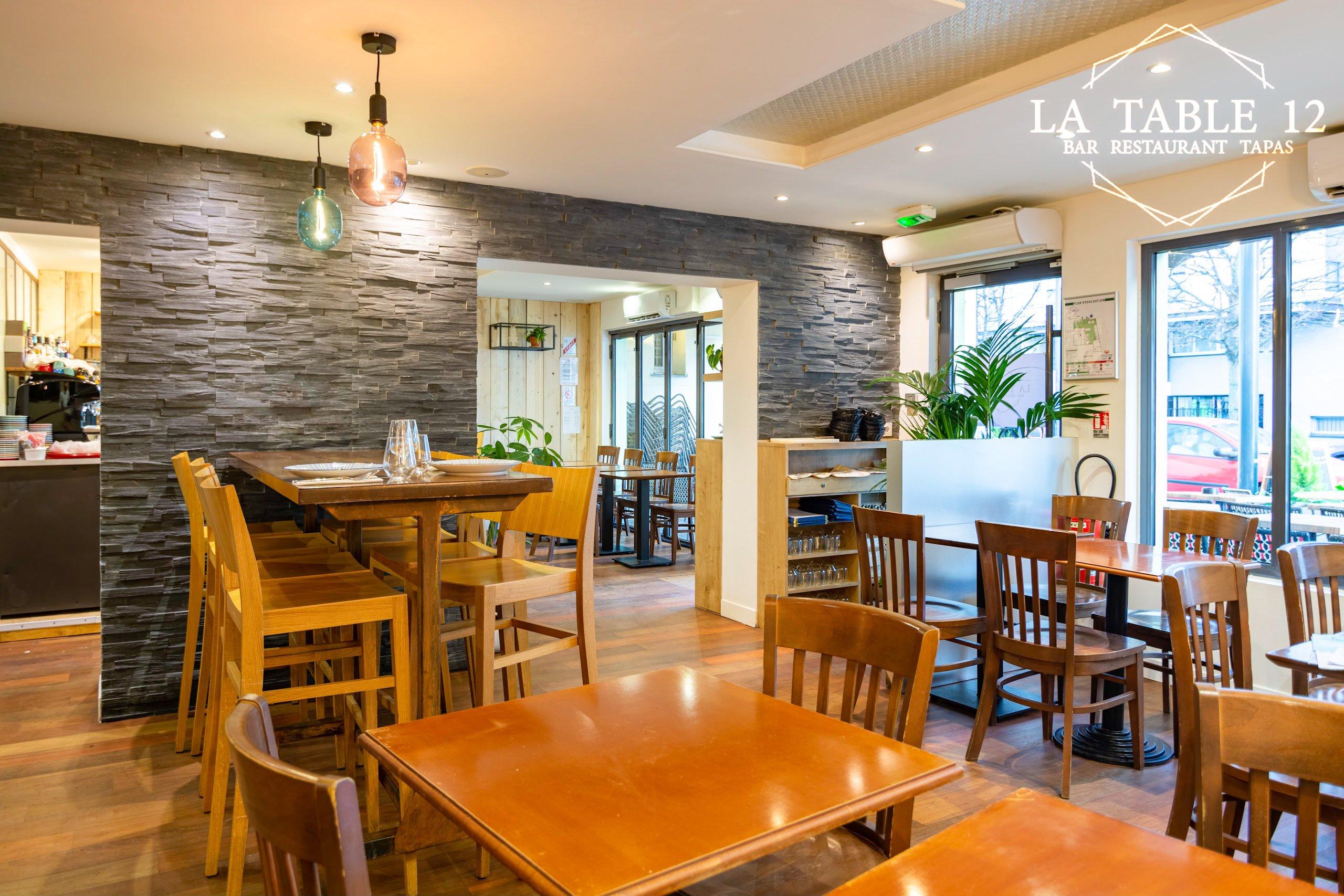 La Table 12